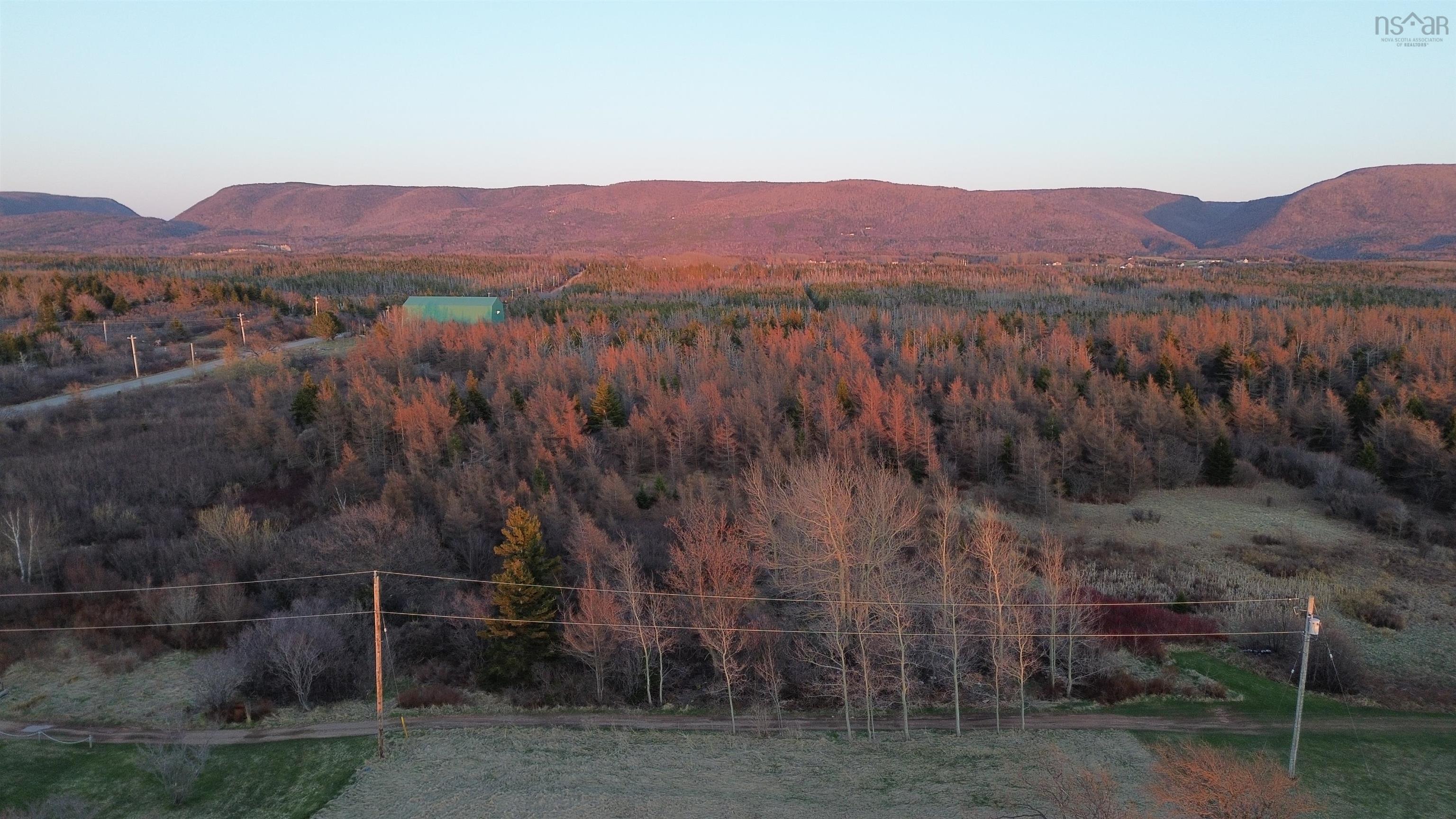$75,000.00: Lot 5 Cabot Trail, Chéticamp