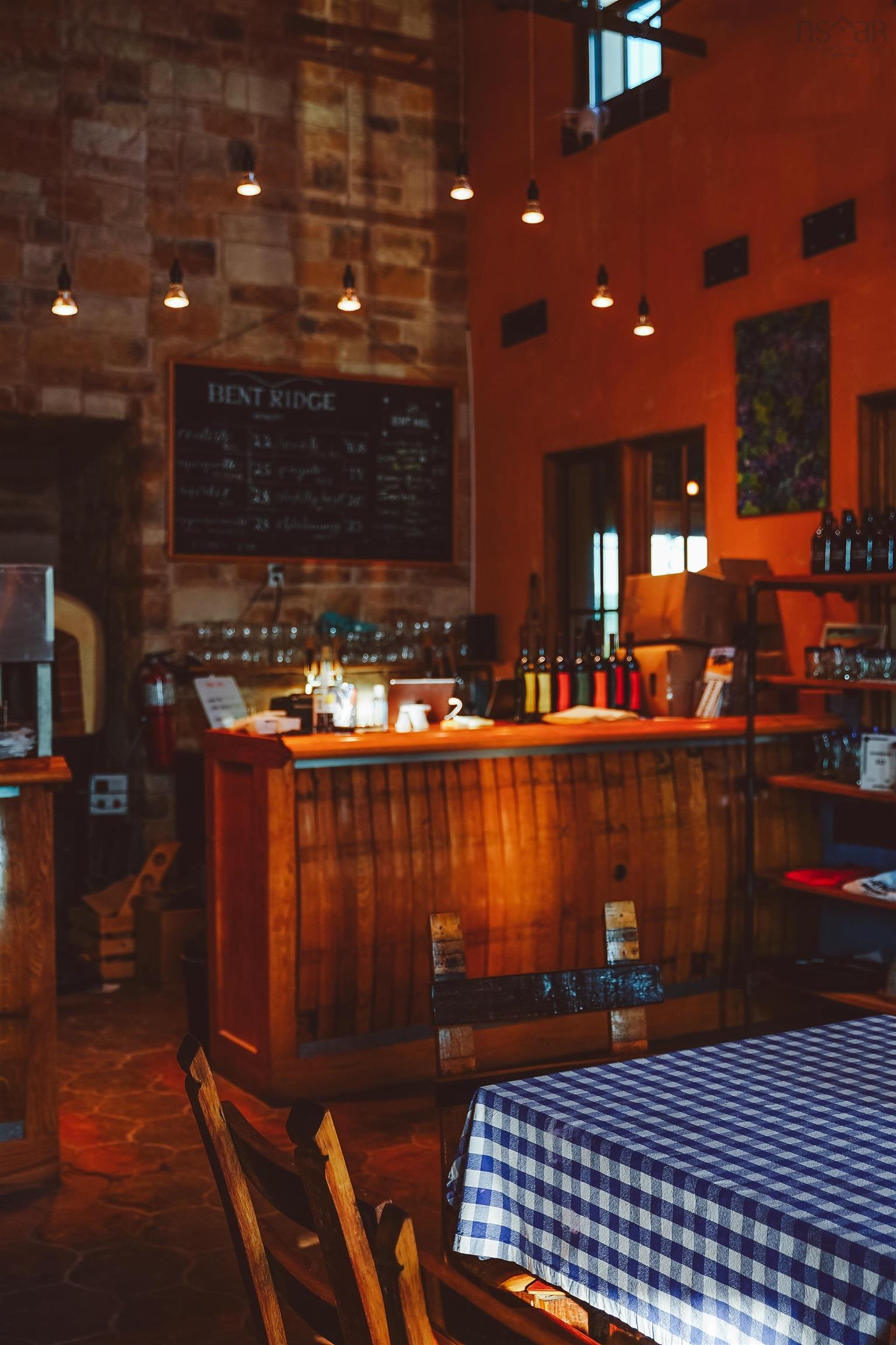 $1,100,000.00: 4495 14 Highway, Windsor Forks