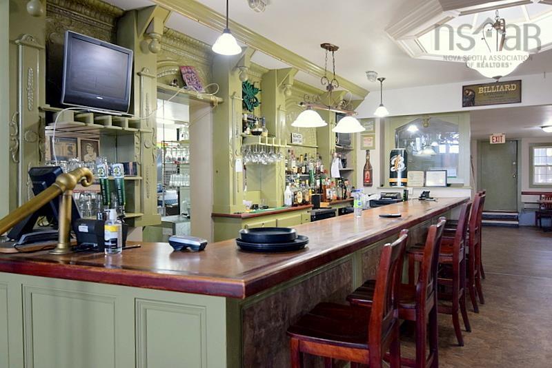 $549,000.00: 15832 Central Avenue, Inverness