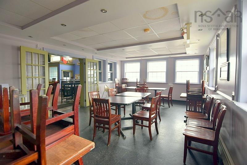 $549,000.00: 15832 Central Avenue, Inverness