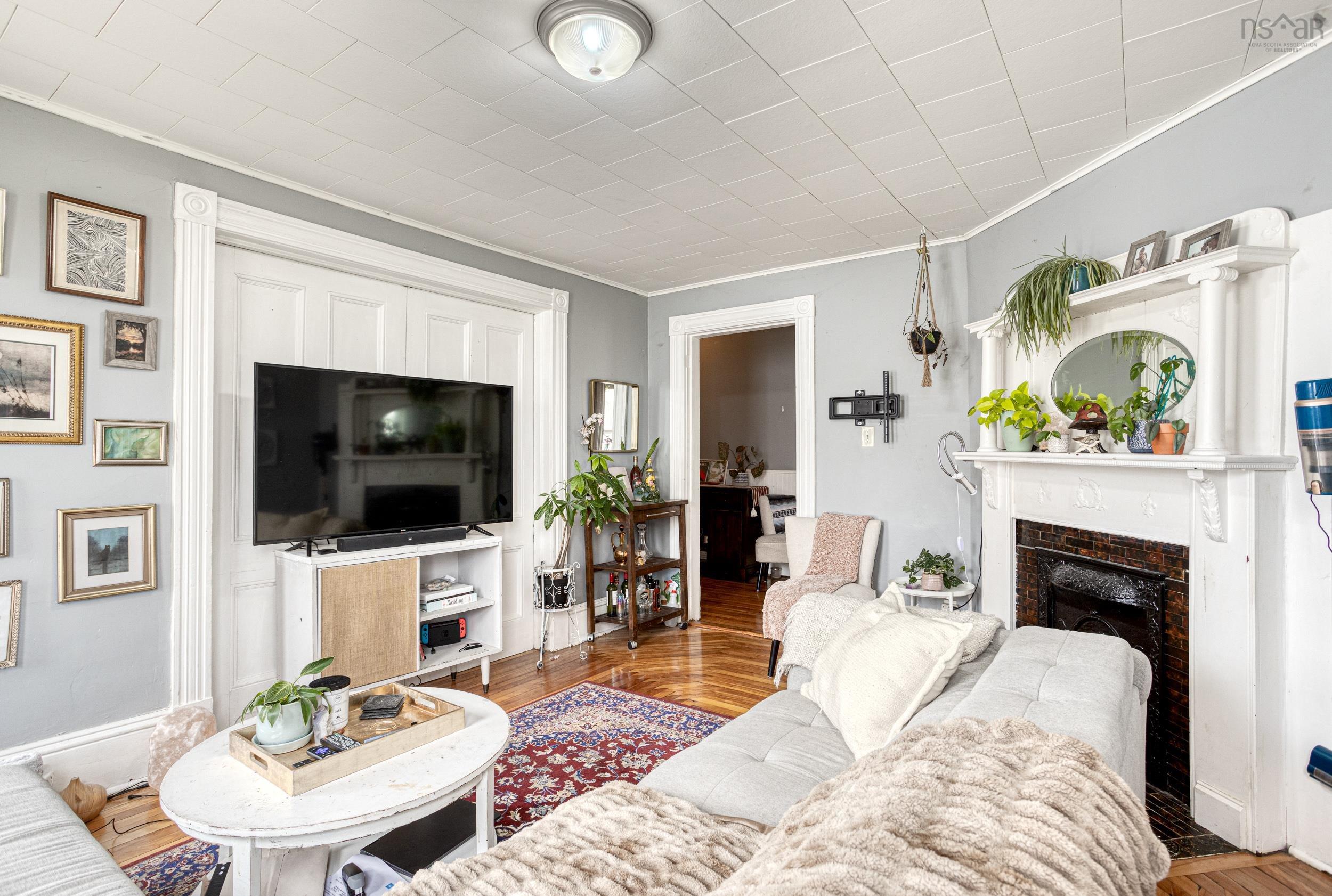 $374,900.00: 96 Lyman Street, Truro