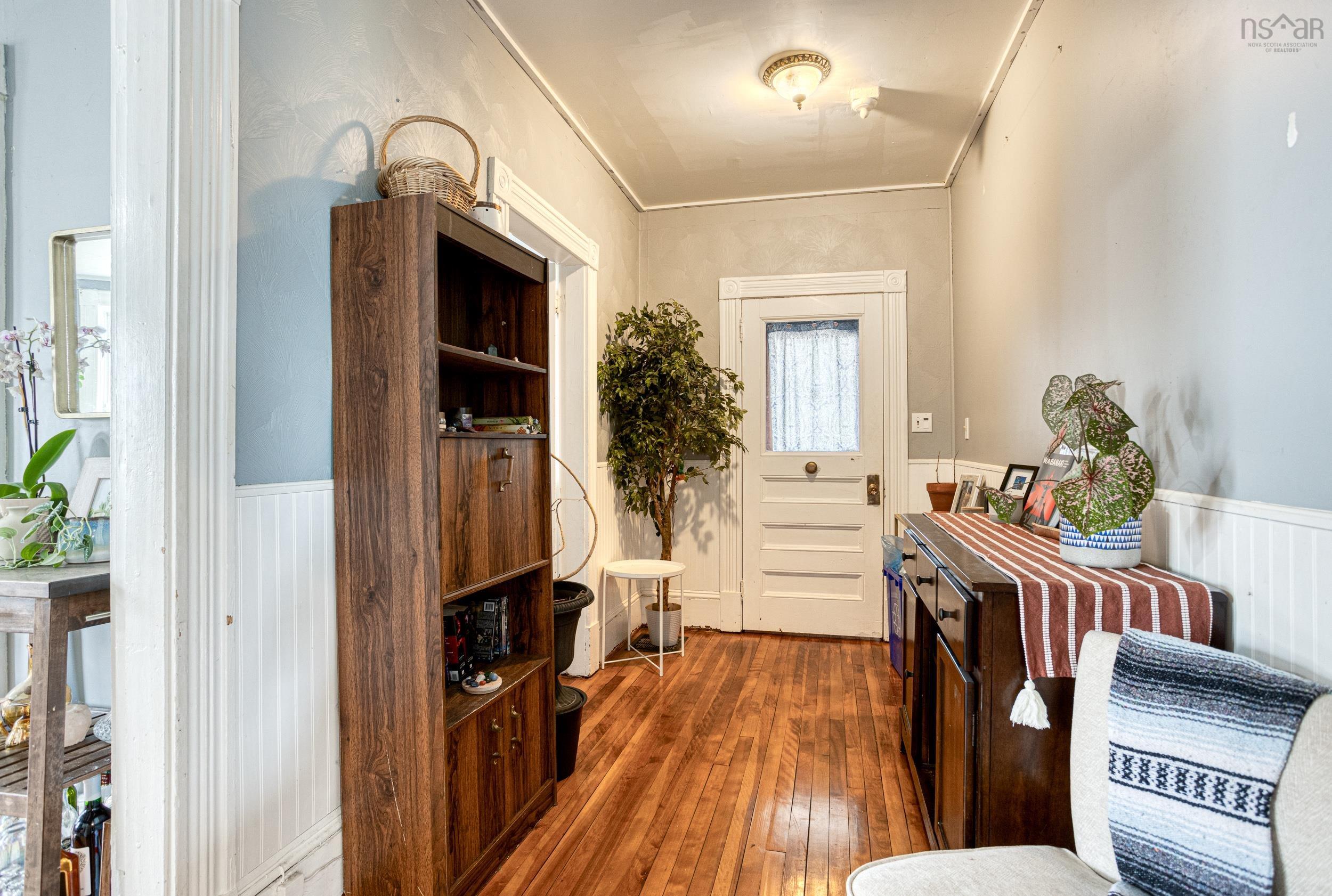 $374,900.00: 96 Lyman Street, Truro