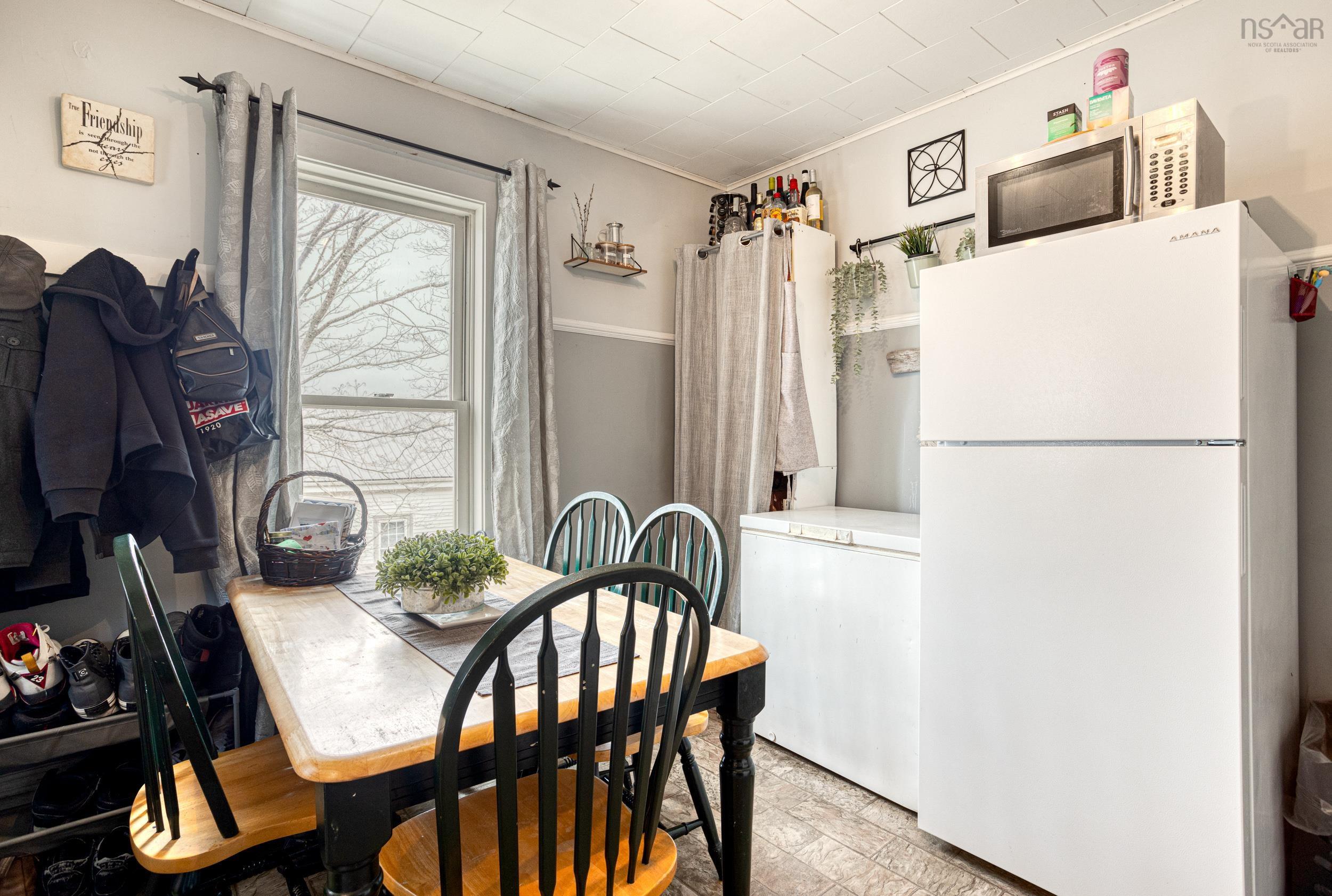 $374,900.00: 96 Lyman Street, Truro