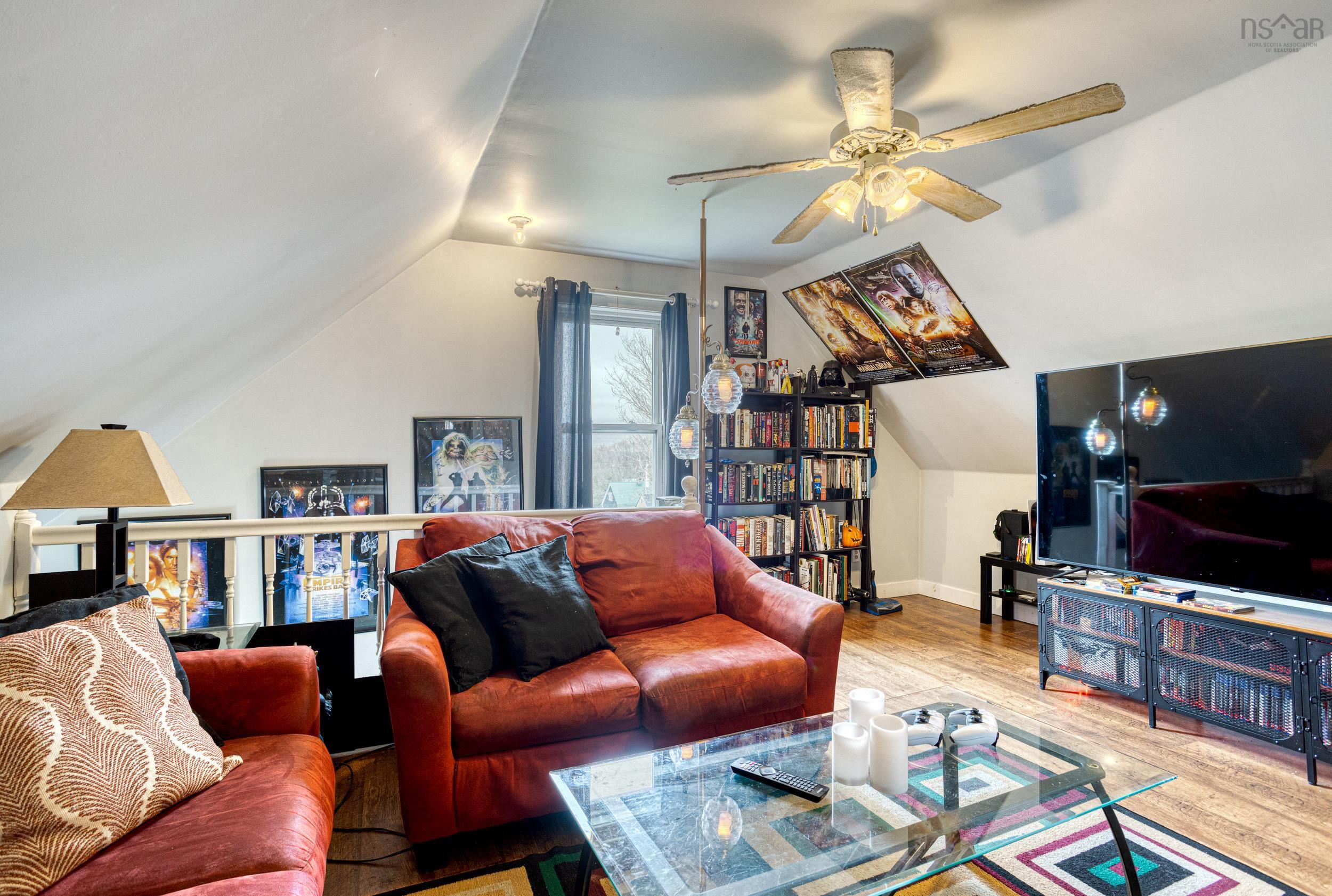 $374,900.00: 96 Lyman Street, Truro
