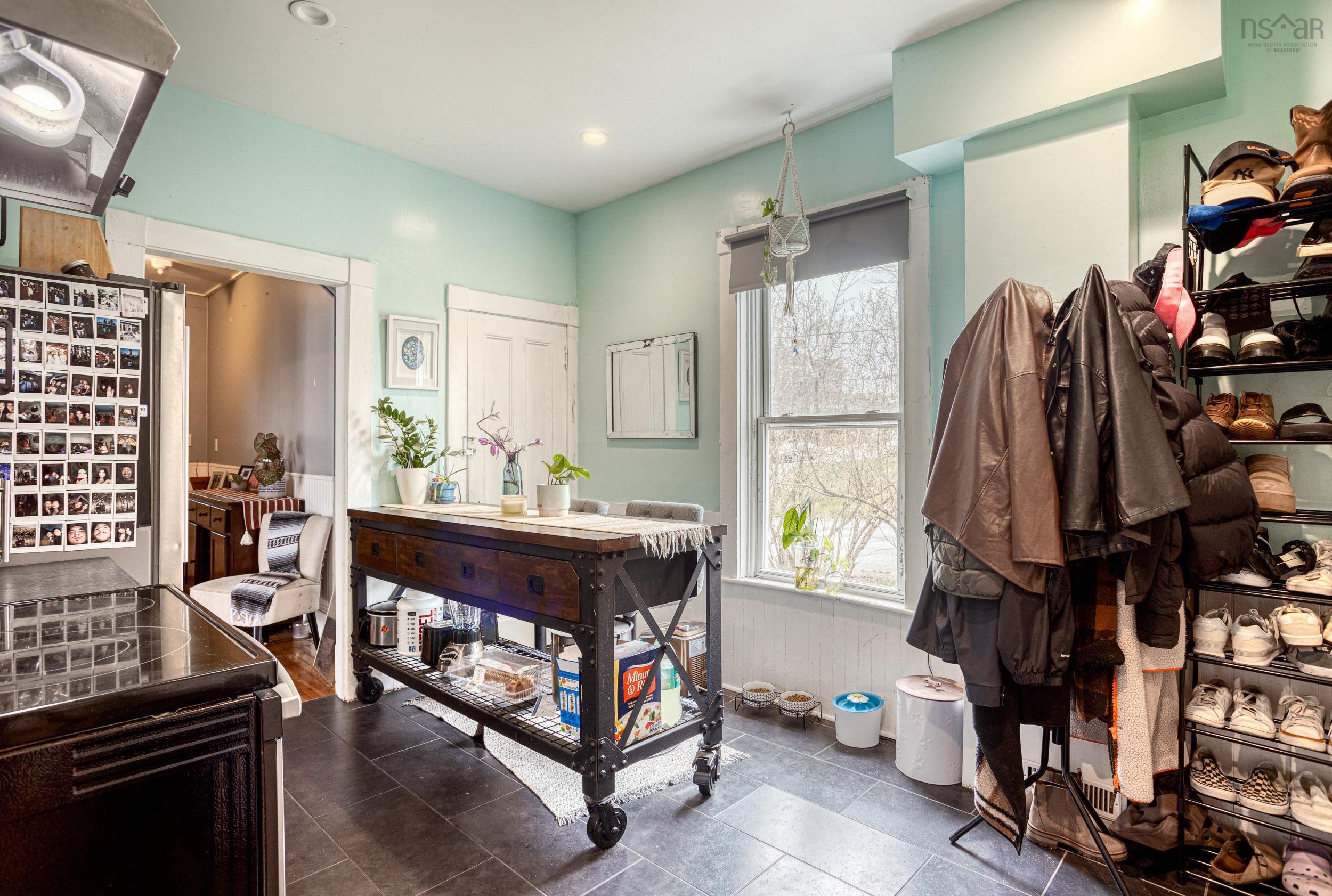 $374,900.00: 96 Lyman Street, Truro