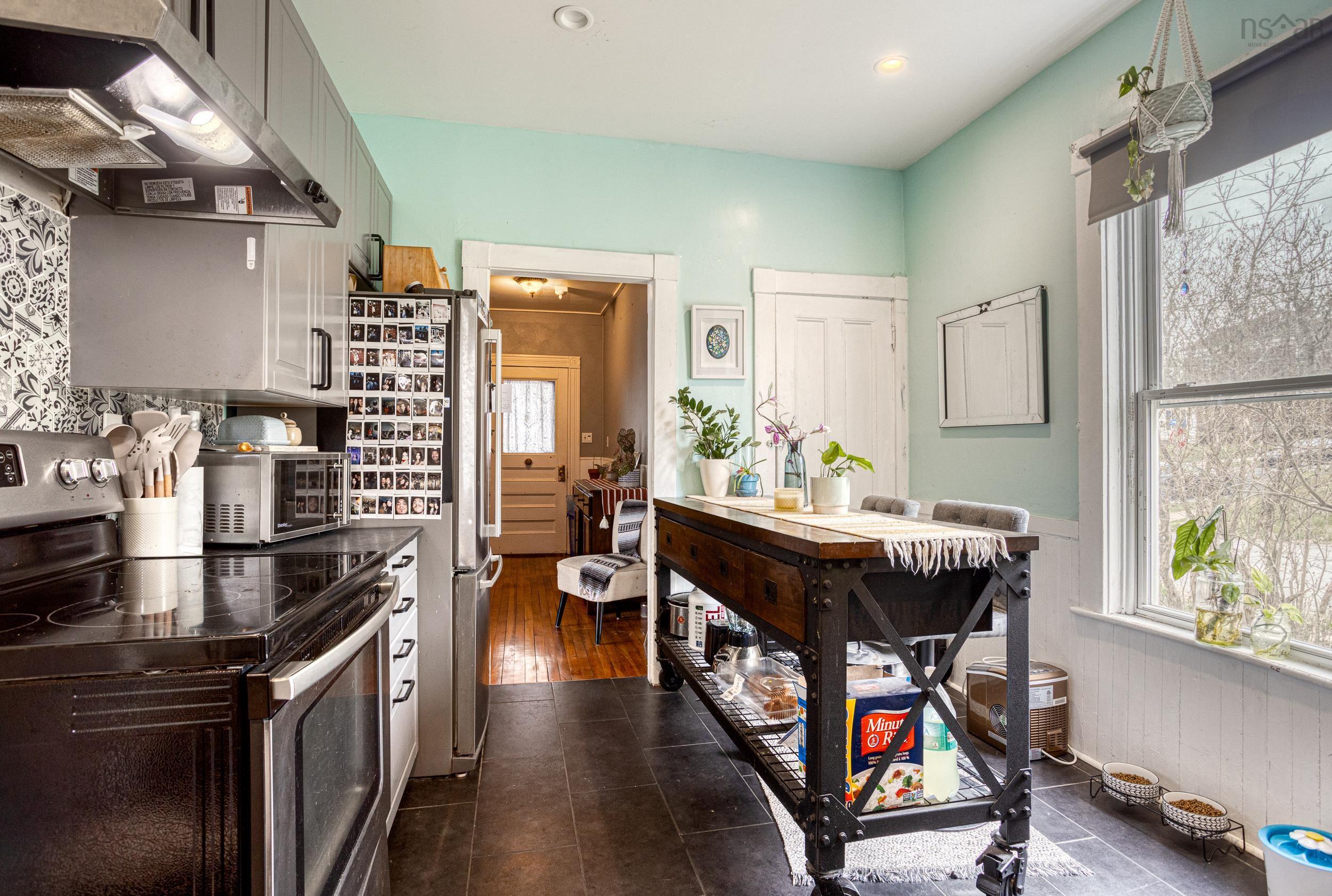 $374,900.00: 96 Lyman Street, Truro
