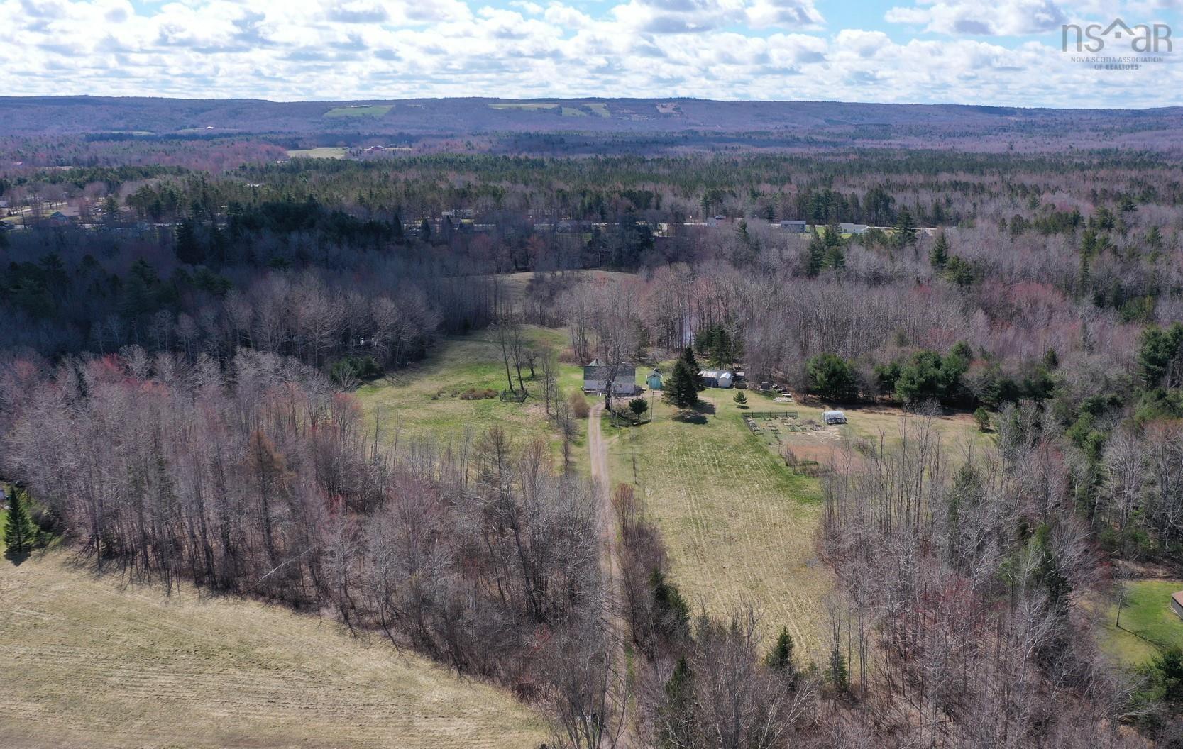 $635,000.00: 2217 Old Mill Road, South Farmington