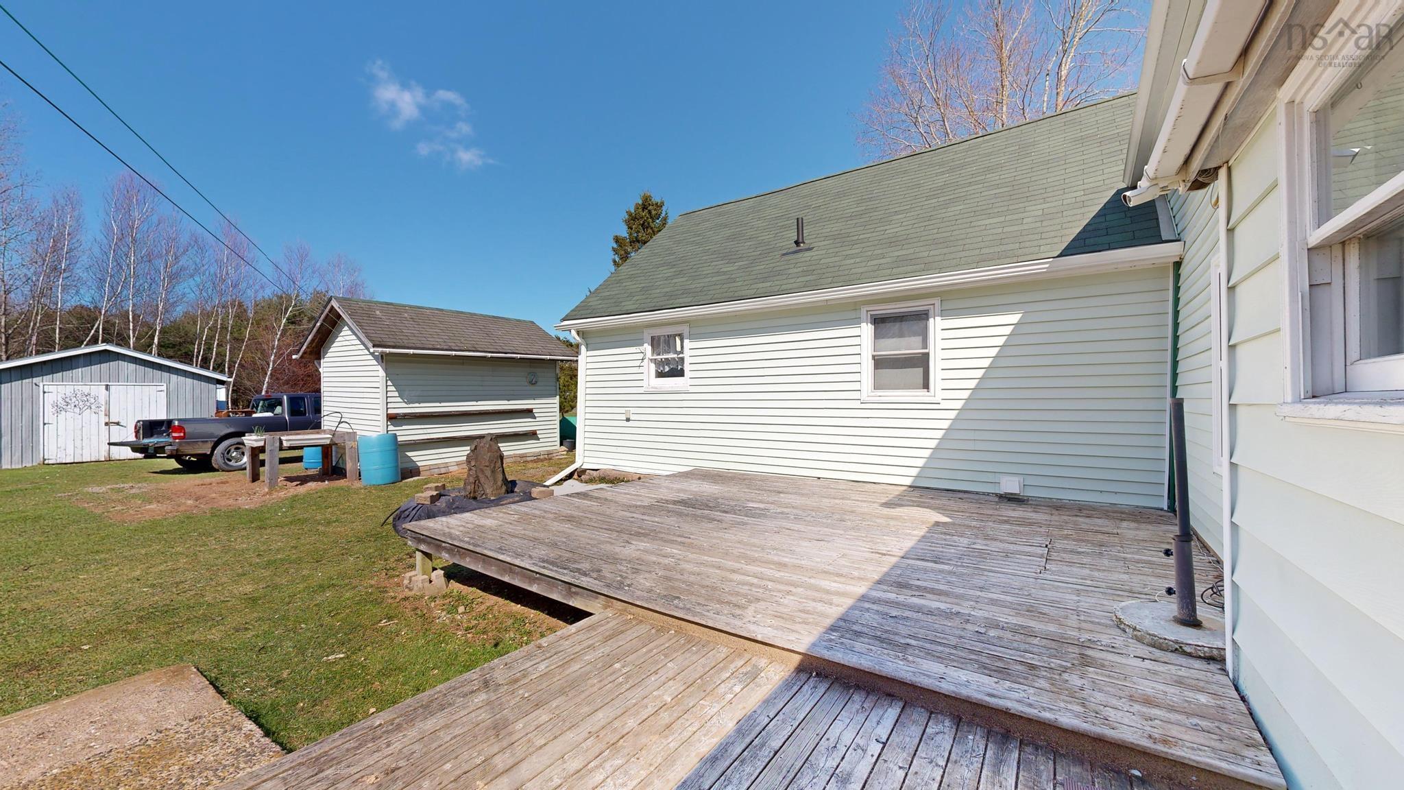 $635,000.00: 2217 Old Mill Road, South Farmington