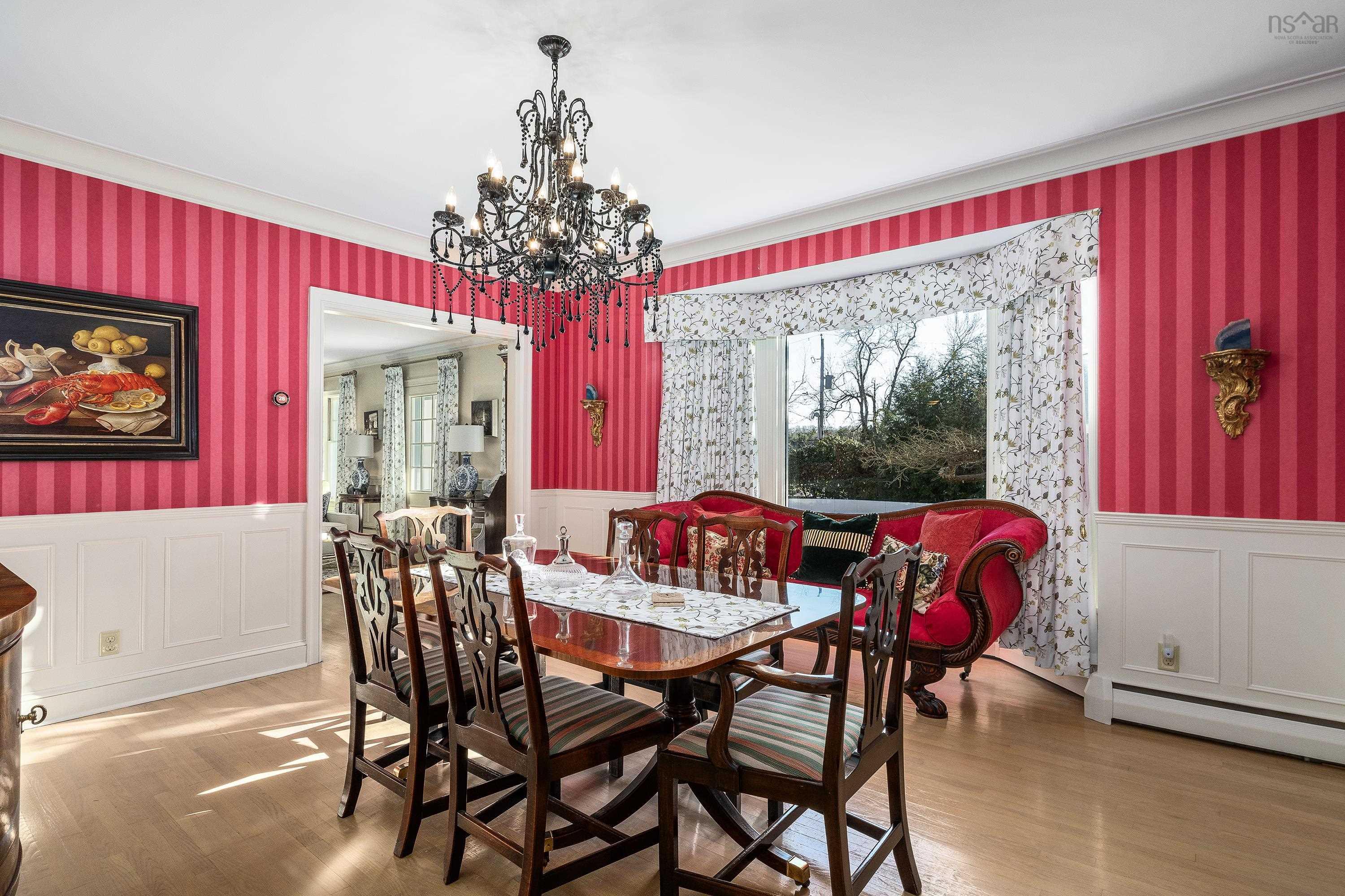 $7,995,000.00: 1462 Thornvale Avenue, Halifax