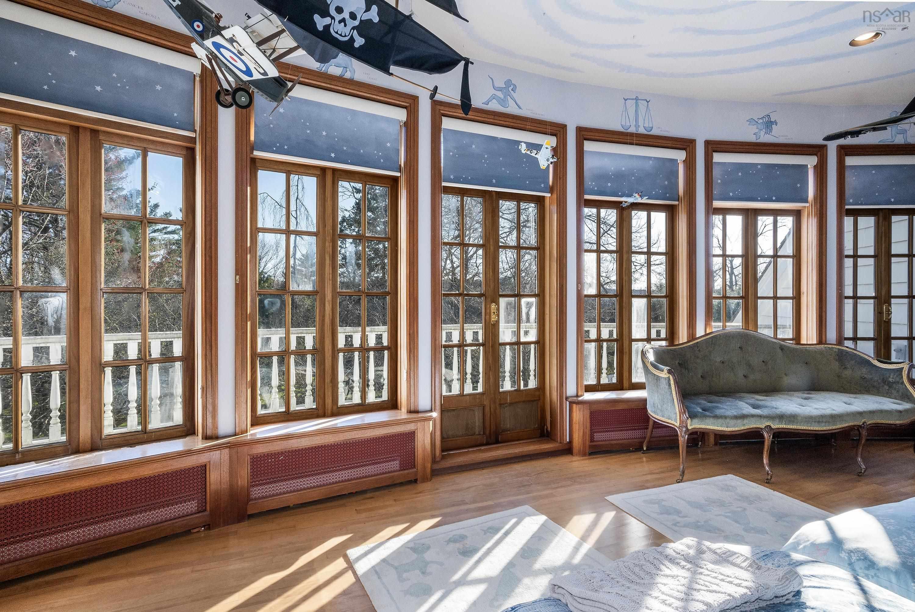 $7,995,000.00: 1462 Thornvale Avenue, Halifax