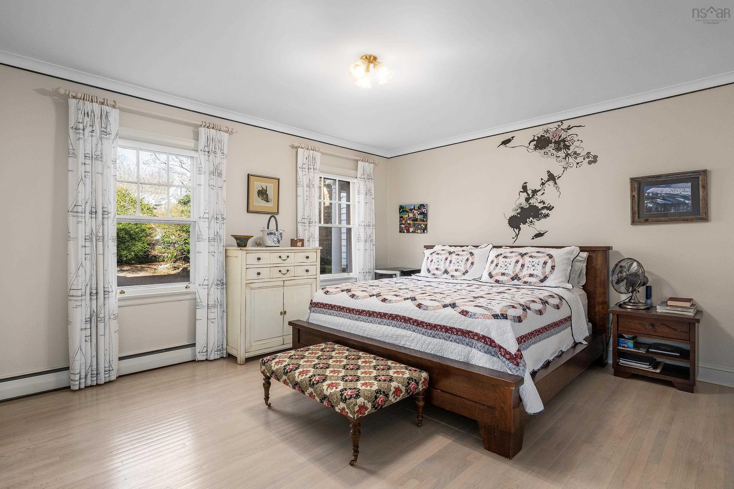 $7,995,000.00: 1462 Thornvale Avenue, Halifax