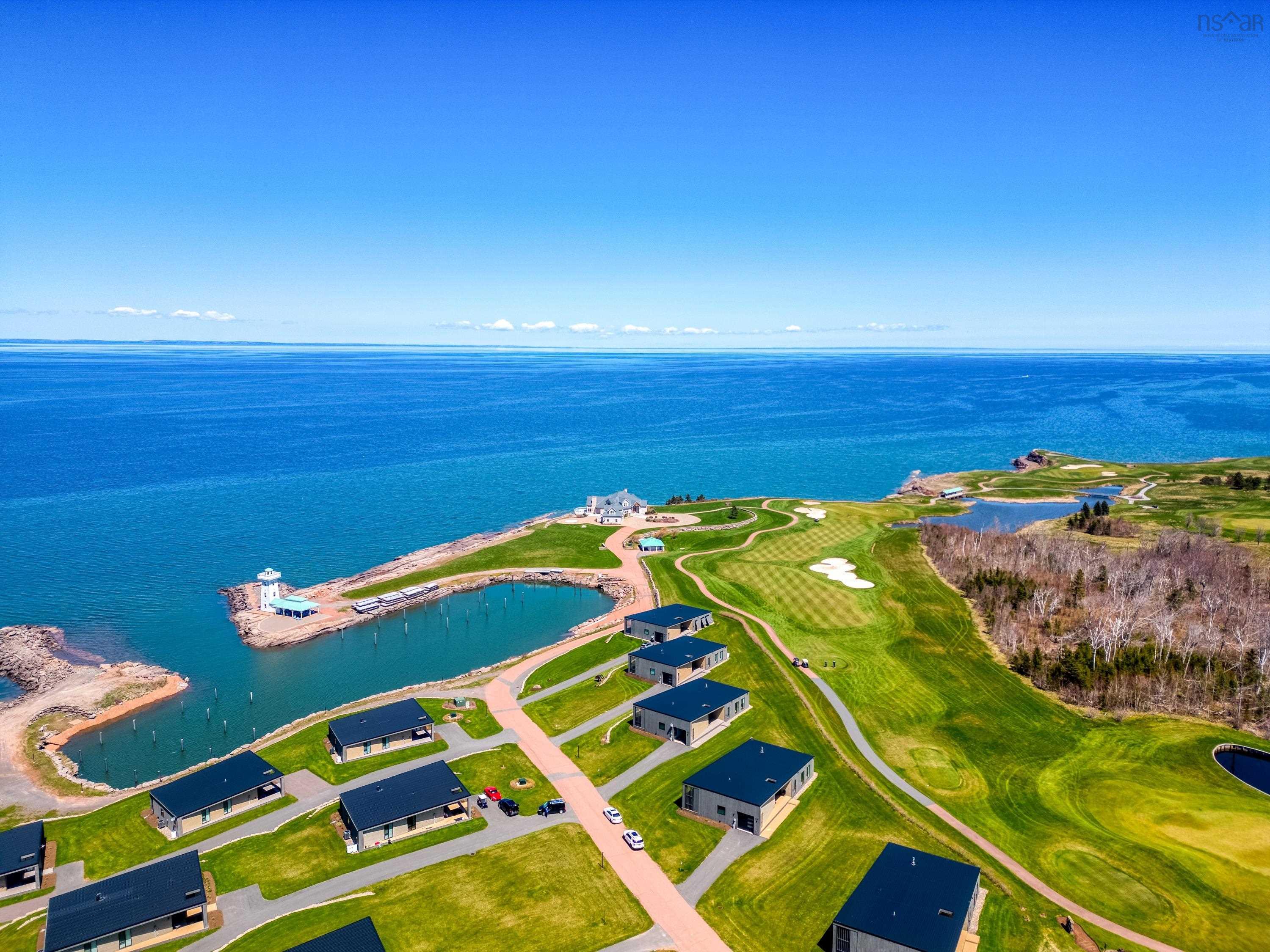 $1,650,000.00: 424 Mariners Way, Fox Harbour