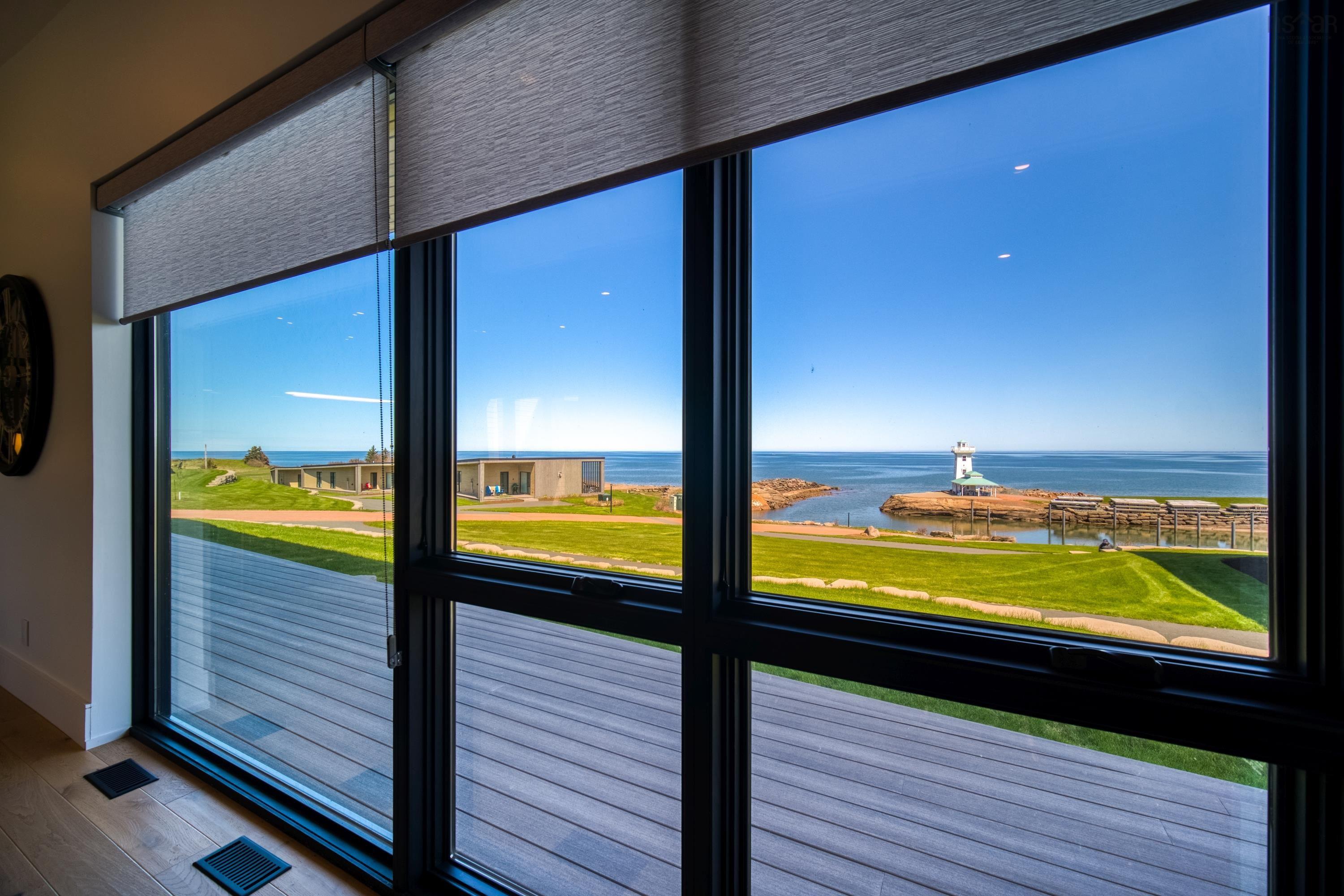$1,650,000.00: 424 Mariners Way, Fox Harbour