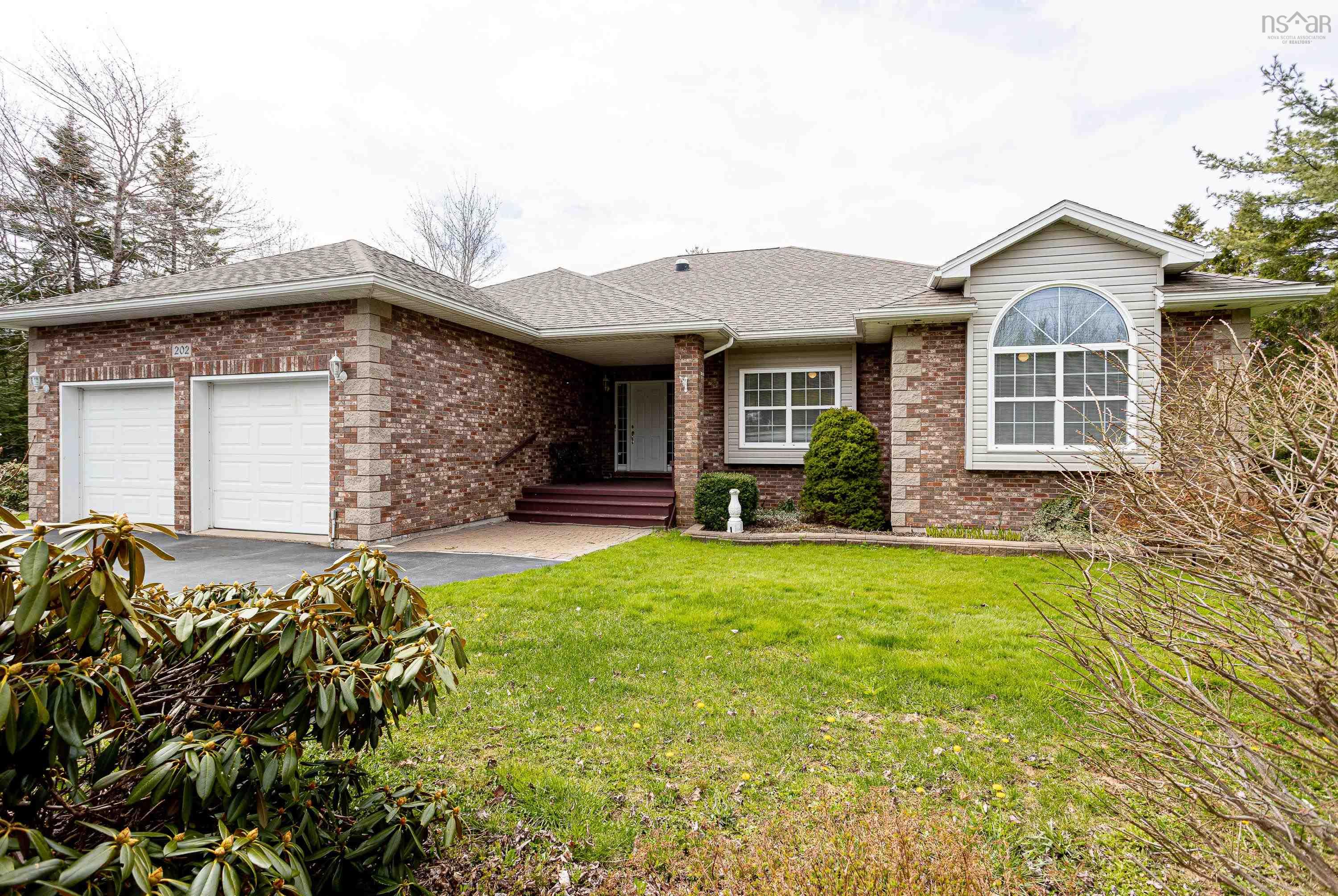 202 GLEN ARBOUR WAY, HAMMONDS PLAINS, NS B4B 1T5 Bryant Realty