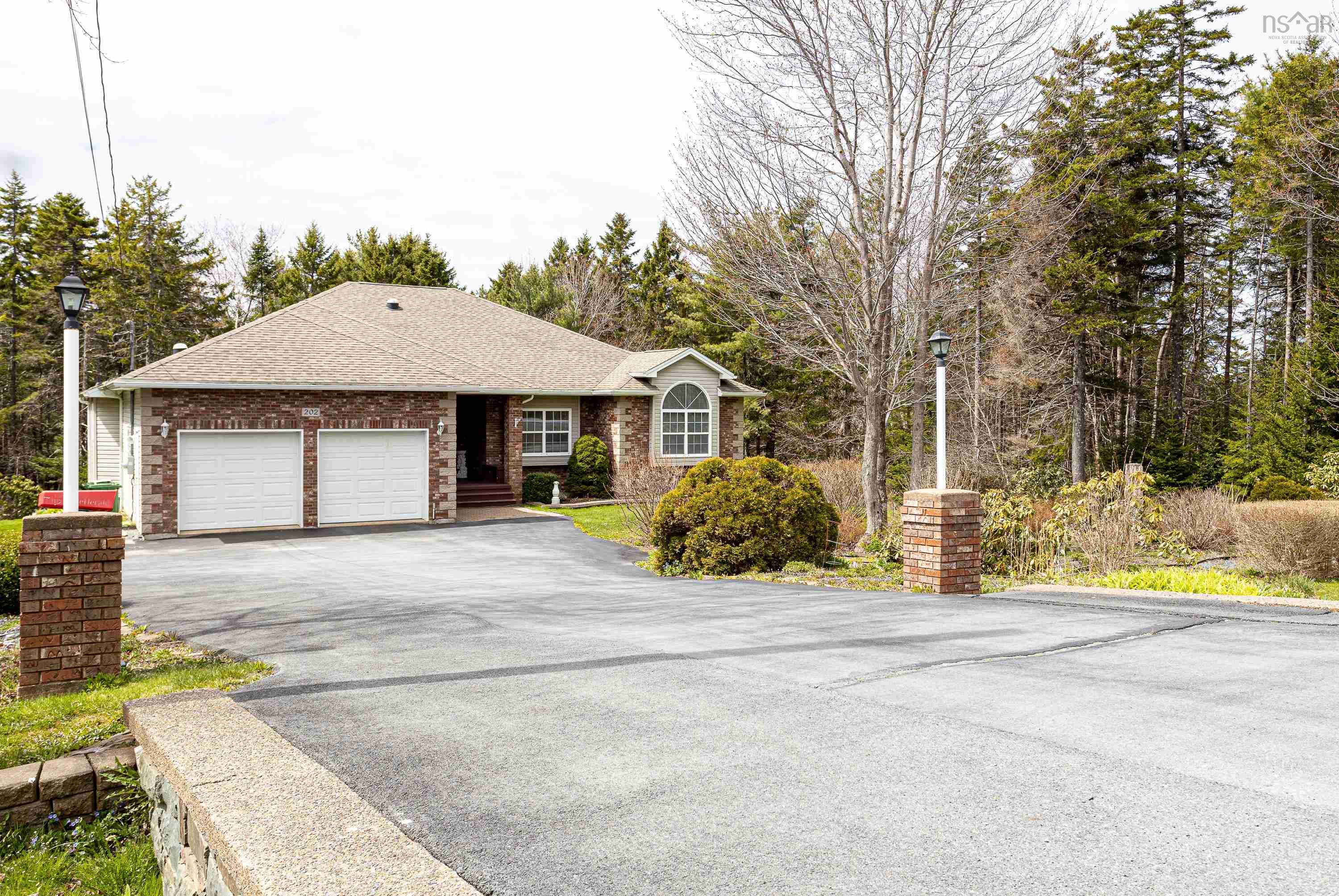 202 GLEN ARBOUR WAY, HAMMONDS PLAINS, NS B4B 1T5 Bryant Realty