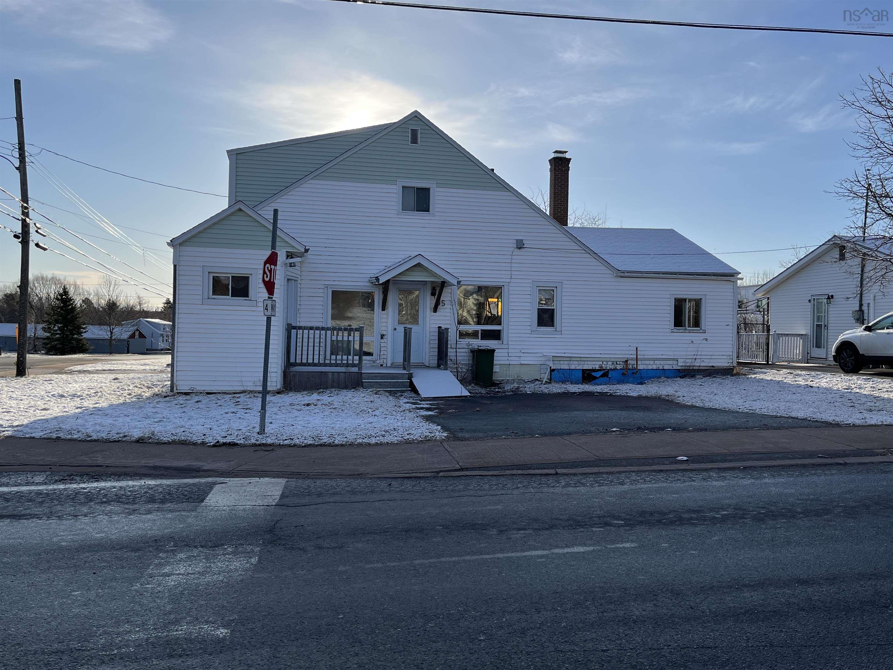 $119,900.00: 95 Pleasant Street, Stellarton