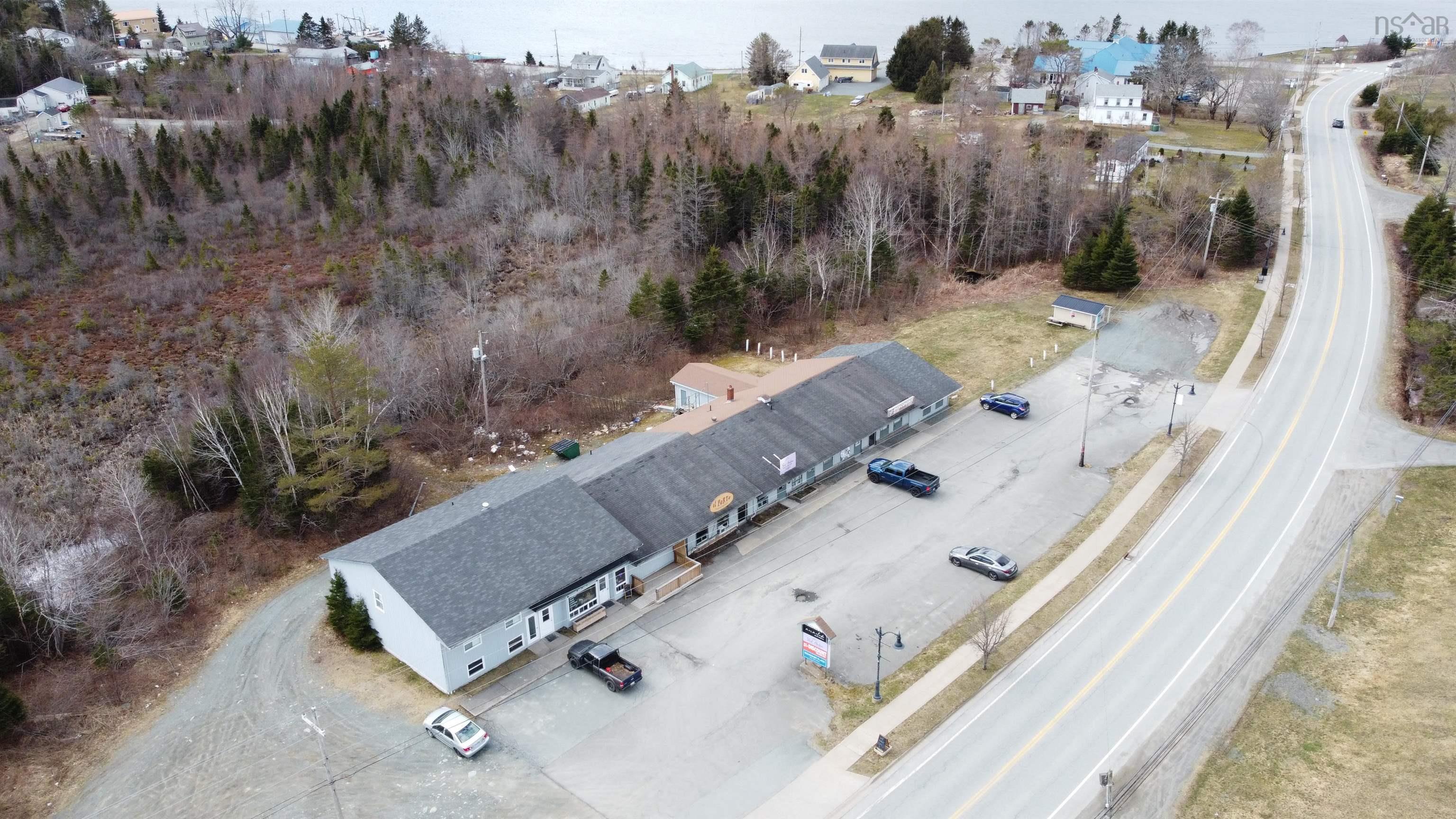 $599,900.00: 22808 Highway 7, Sheet Harbour