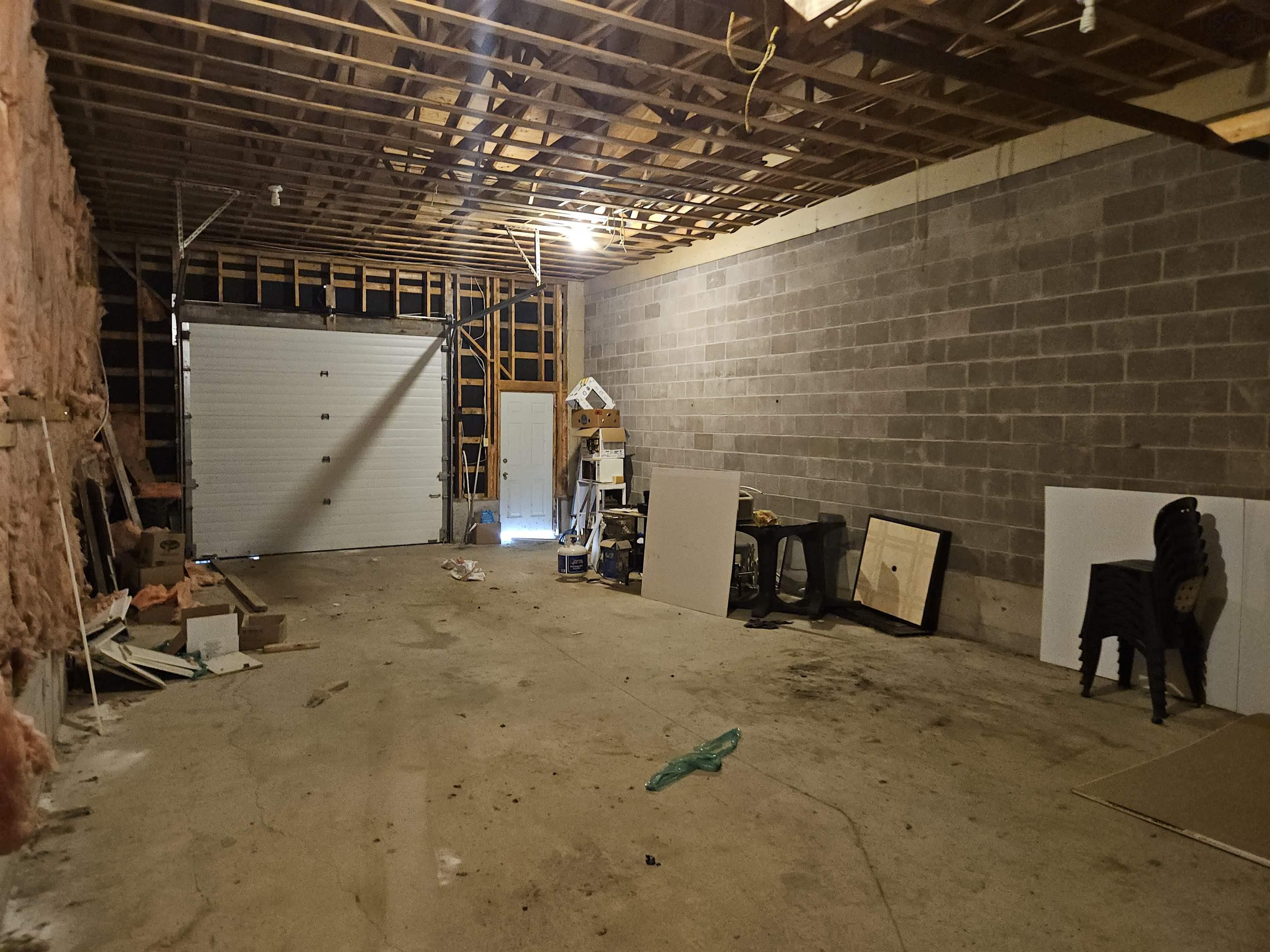 $599,900.00: 22808 Highway 7, Sheet Harbour