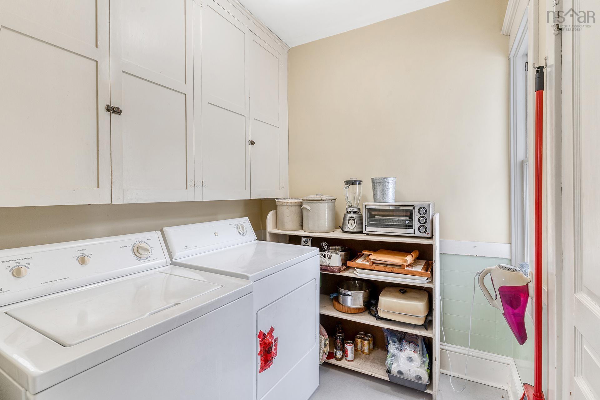 $599,000.00: 23 Broad Street, Lunenburg