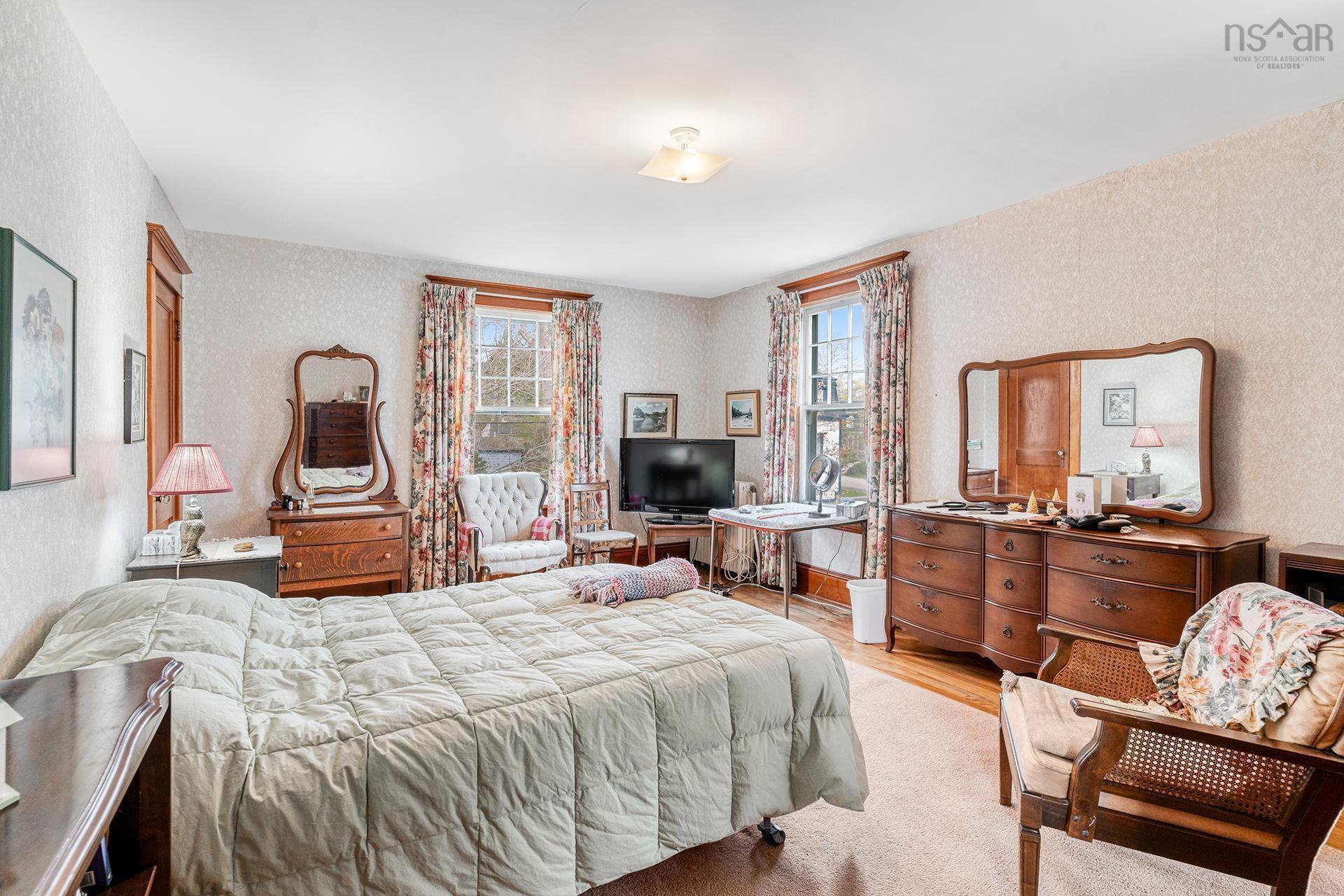 $599,000.00: 23 Broad Street, Lunenburg