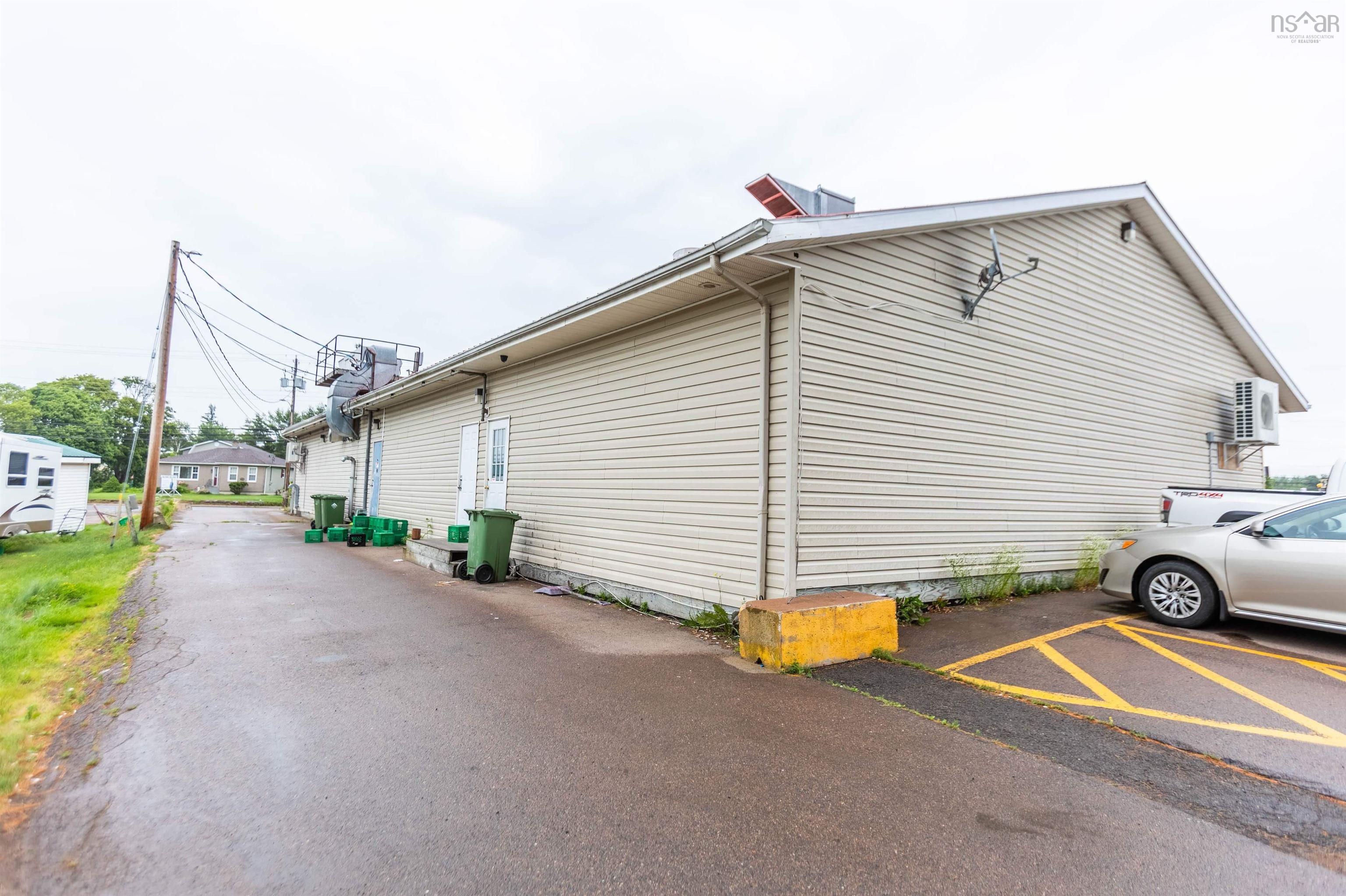 $999,000.00: 103 South Albion Street, Amherst