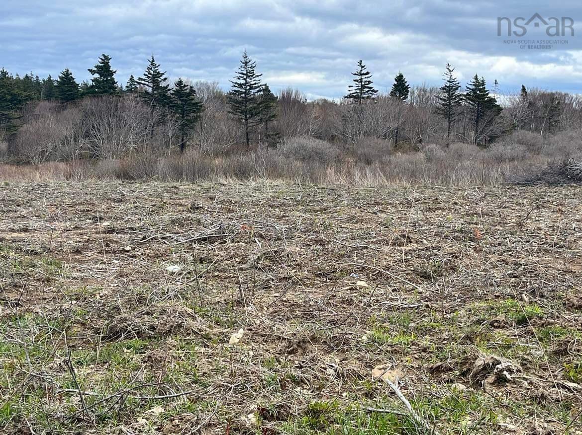 $69,000.00: Lots D1 & D2 1 Highway, Mavillette