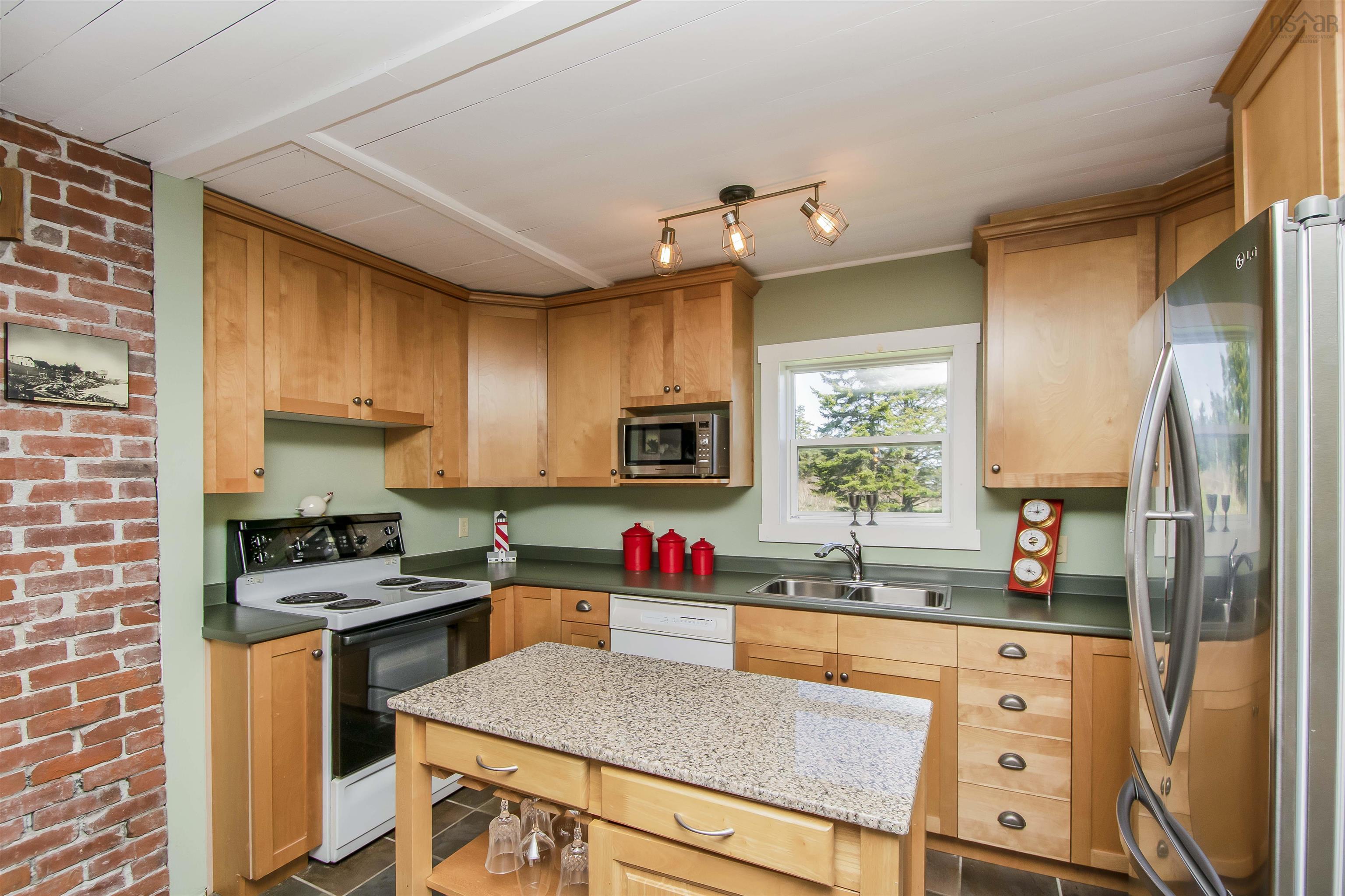 $410,000.00: 2229 West Jeddore Road, West Jeddore