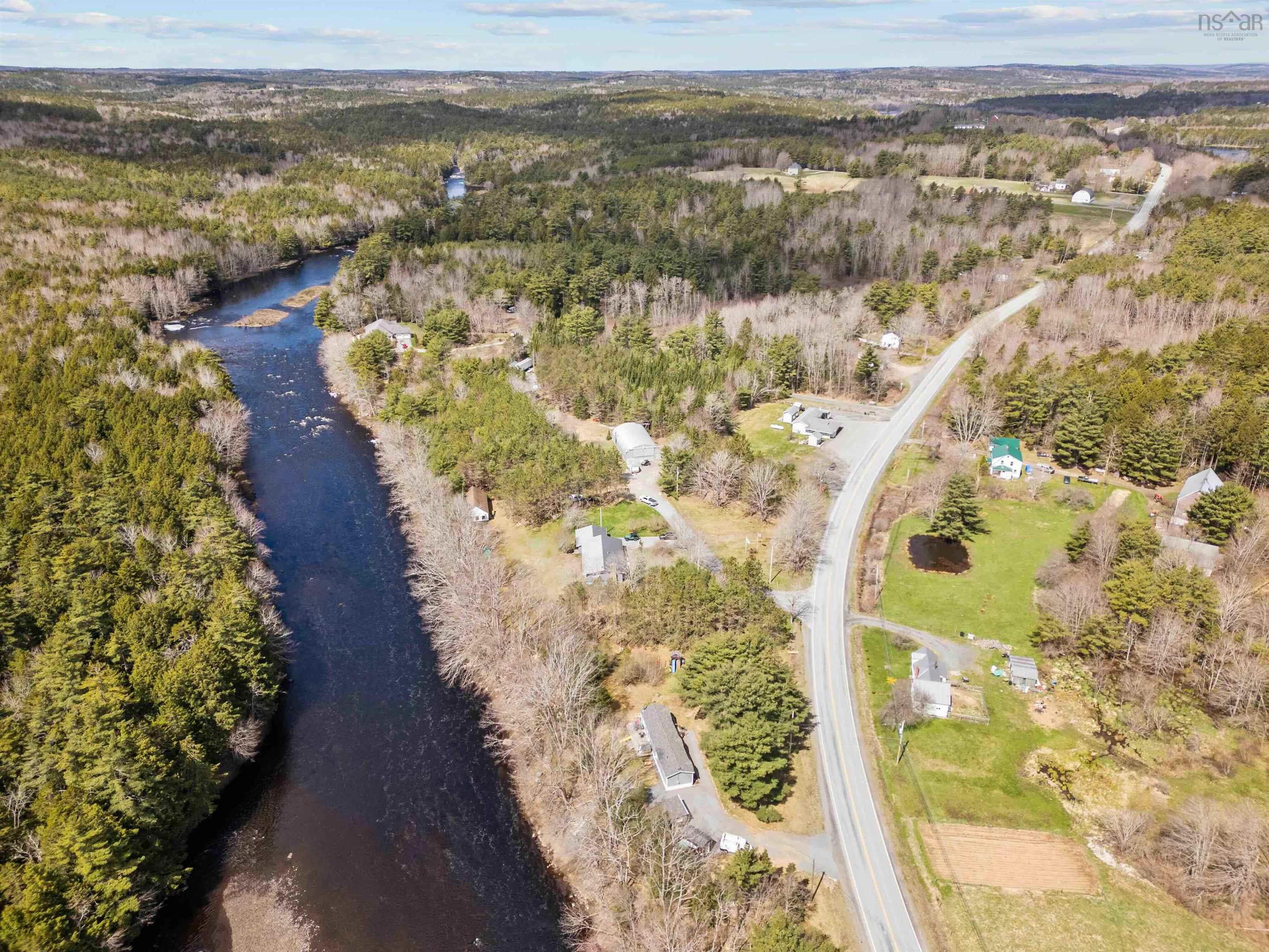 $299,900.00: 1671 Highway 10, Cookville