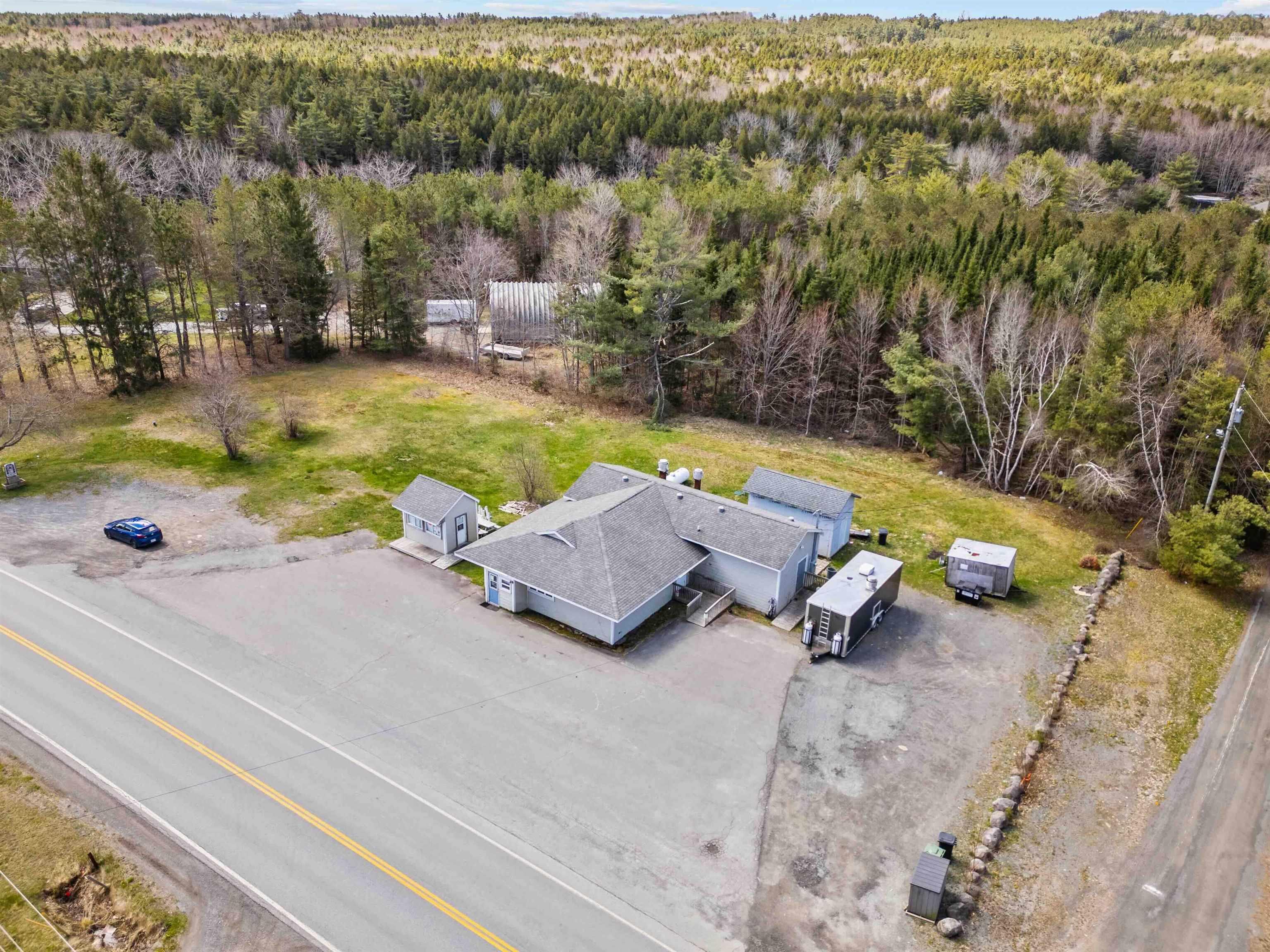 $299,900.00: 1671 Highway 10, Cookville