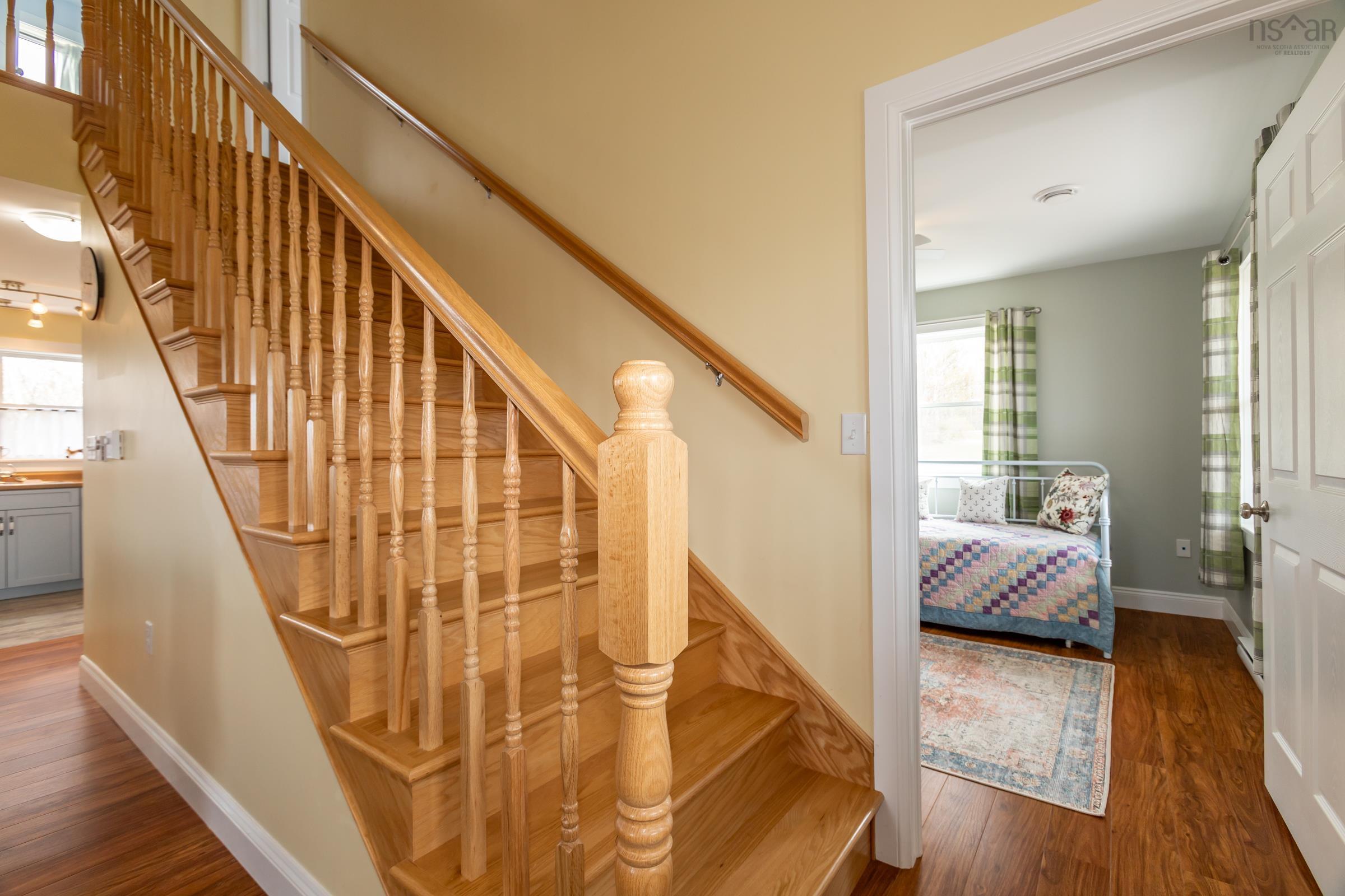 $399,950.00: 7295 Shore Road, Phinneys Cove