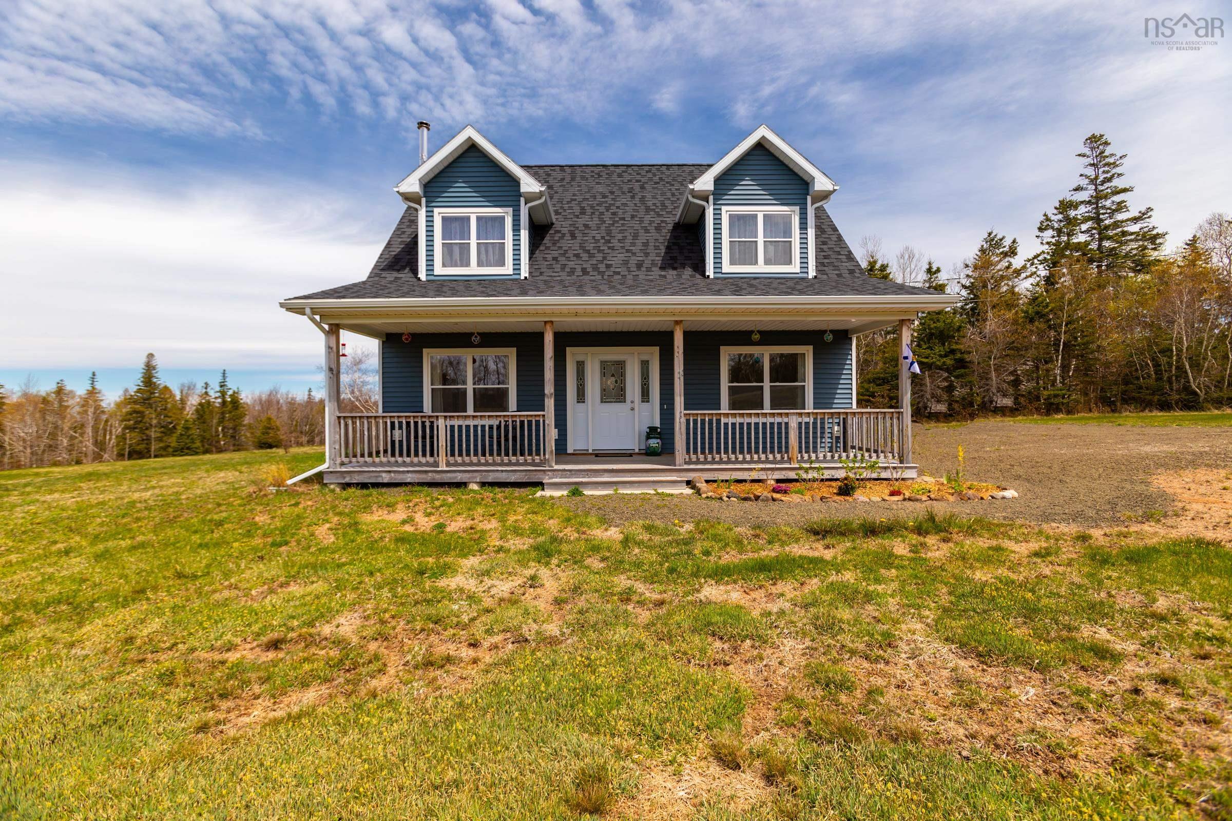 $399,950.00: 7295 Shore Road, Phinneys Cove