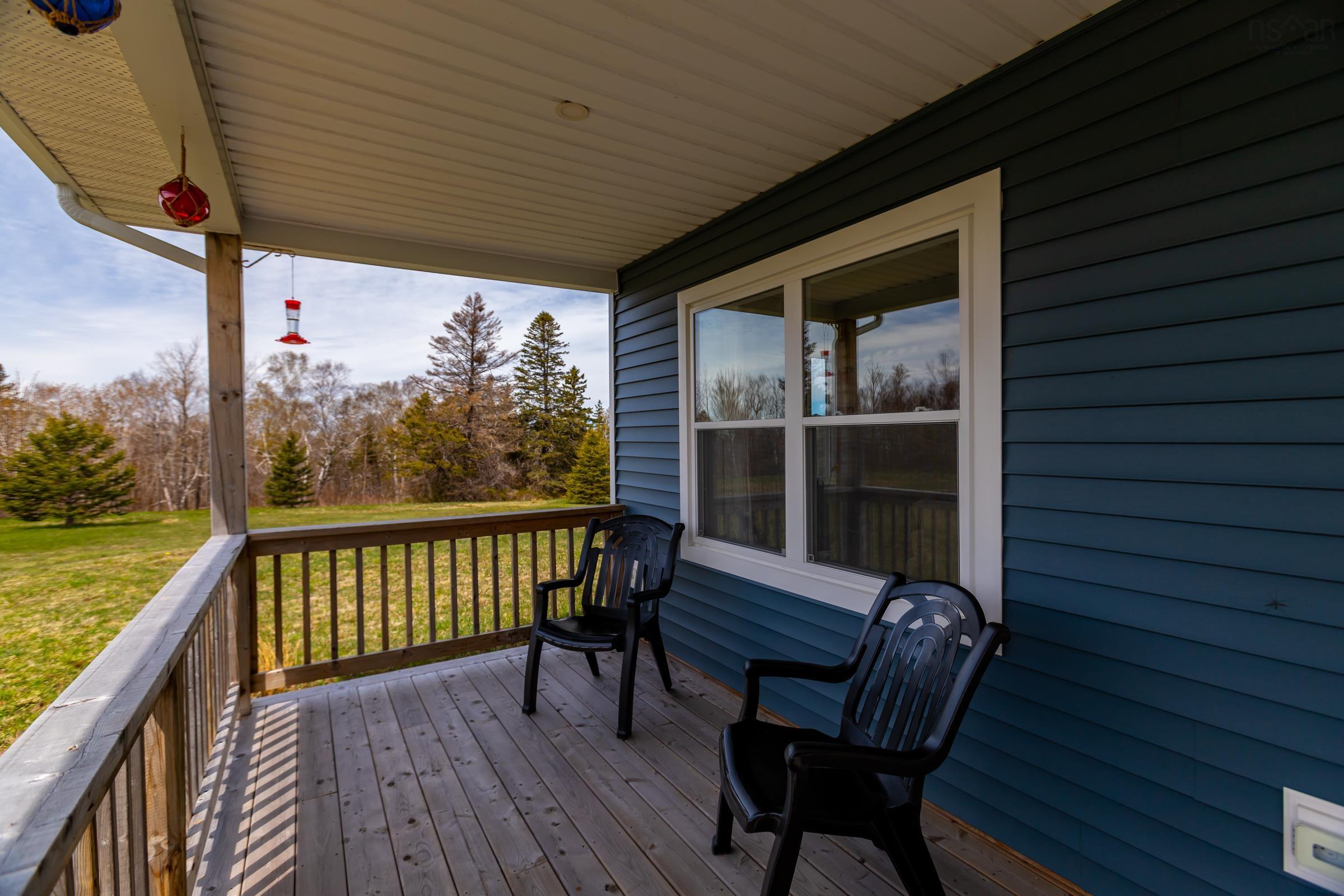 $399,950.00: 7295 Shore Road, Phinneys Cove