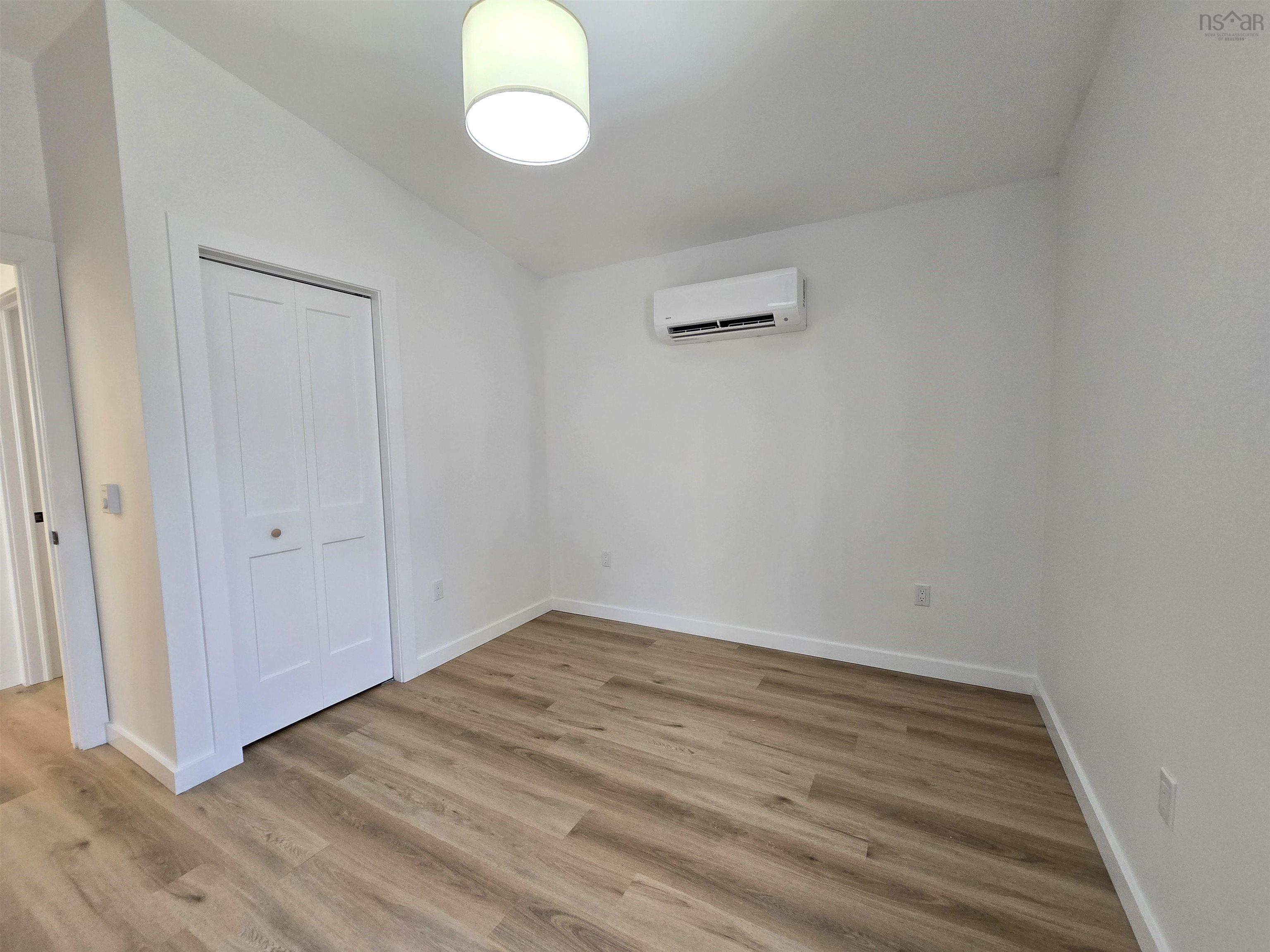 $290,000.00: 71 Ponhook View Drive, Labelle