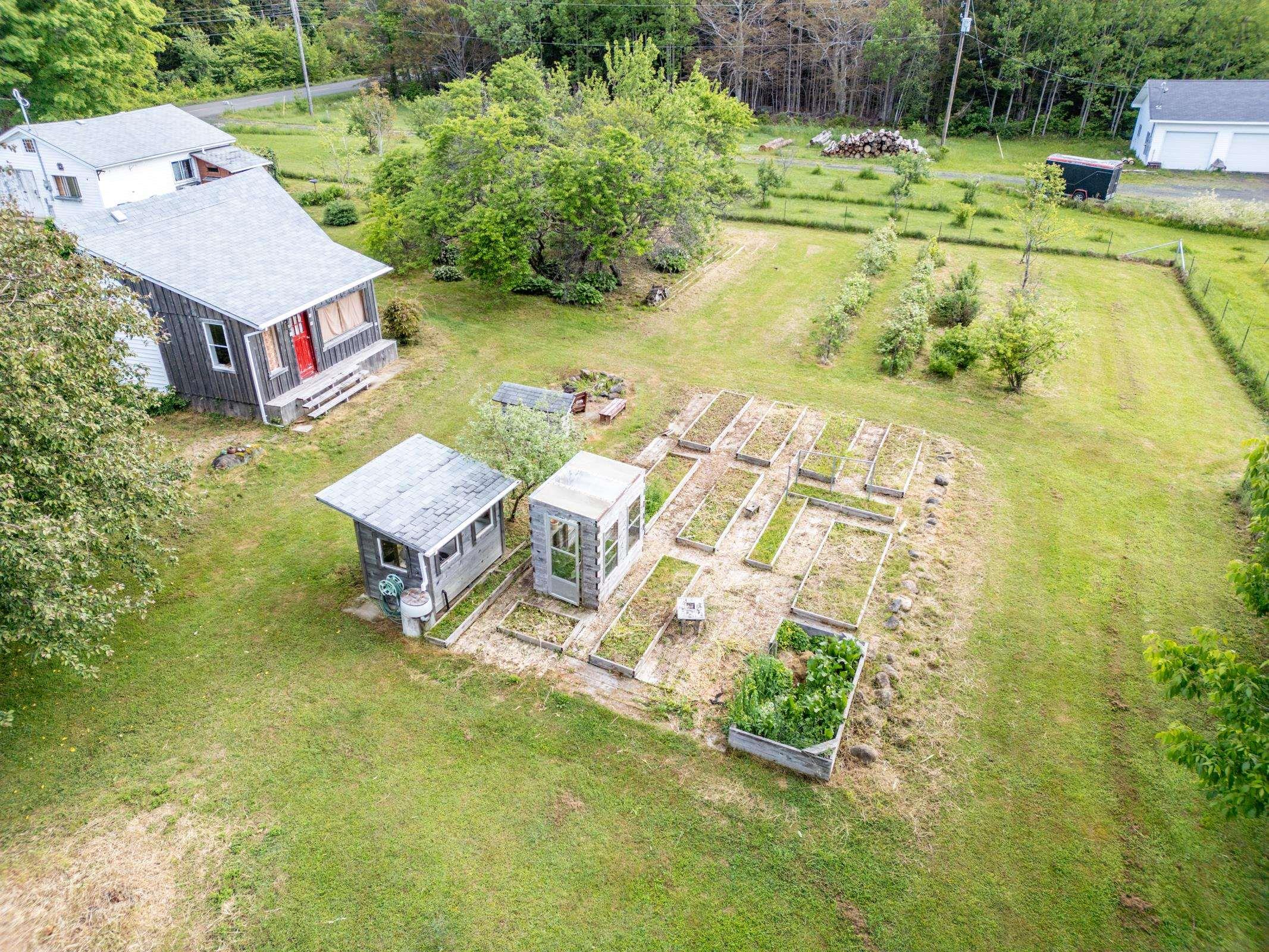 $390,000.00: 1760 Ridge Road, Hillgrove