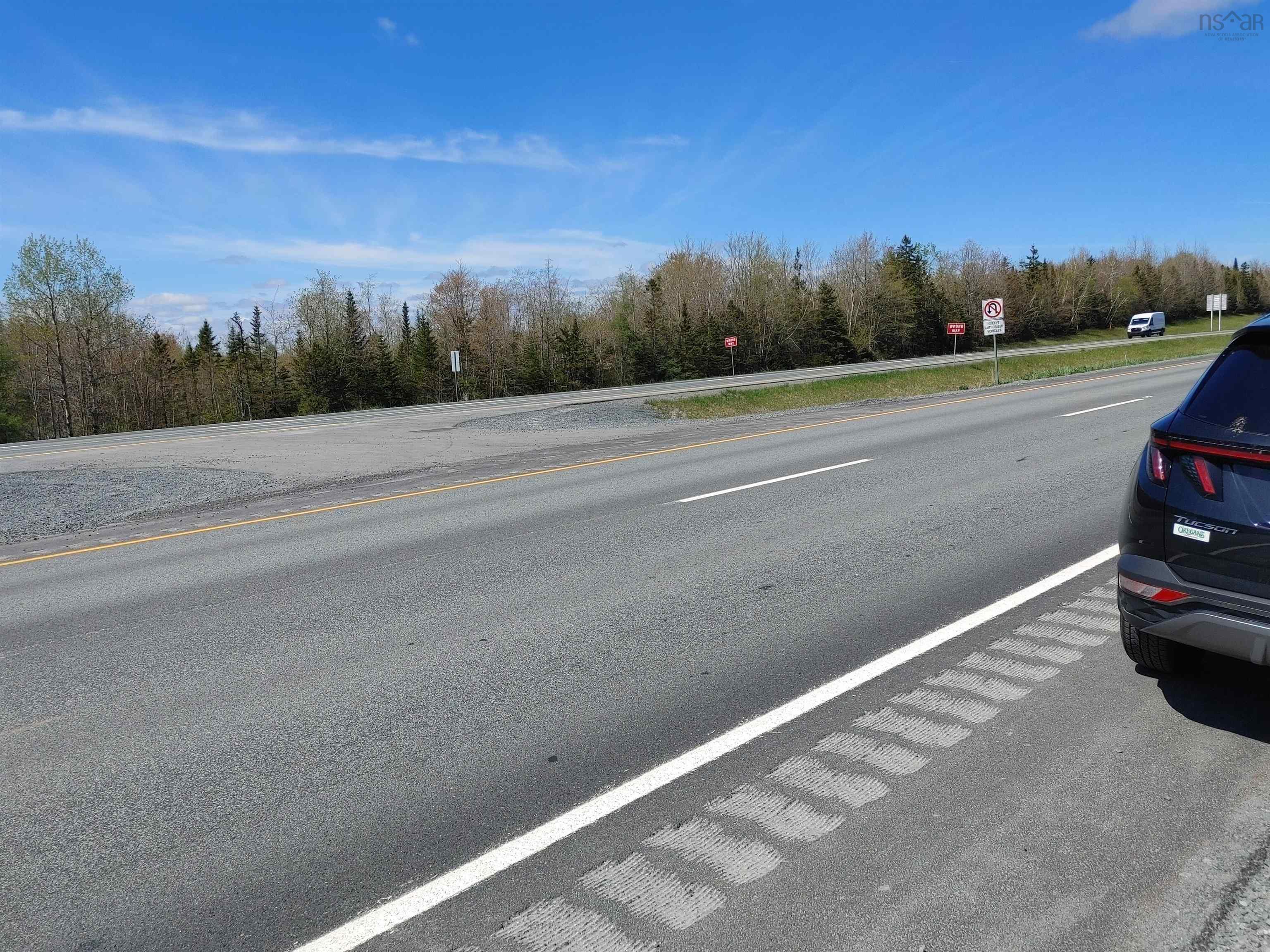 $1,575,000.00: Acreage No.102 Highway, Hardwood Lands