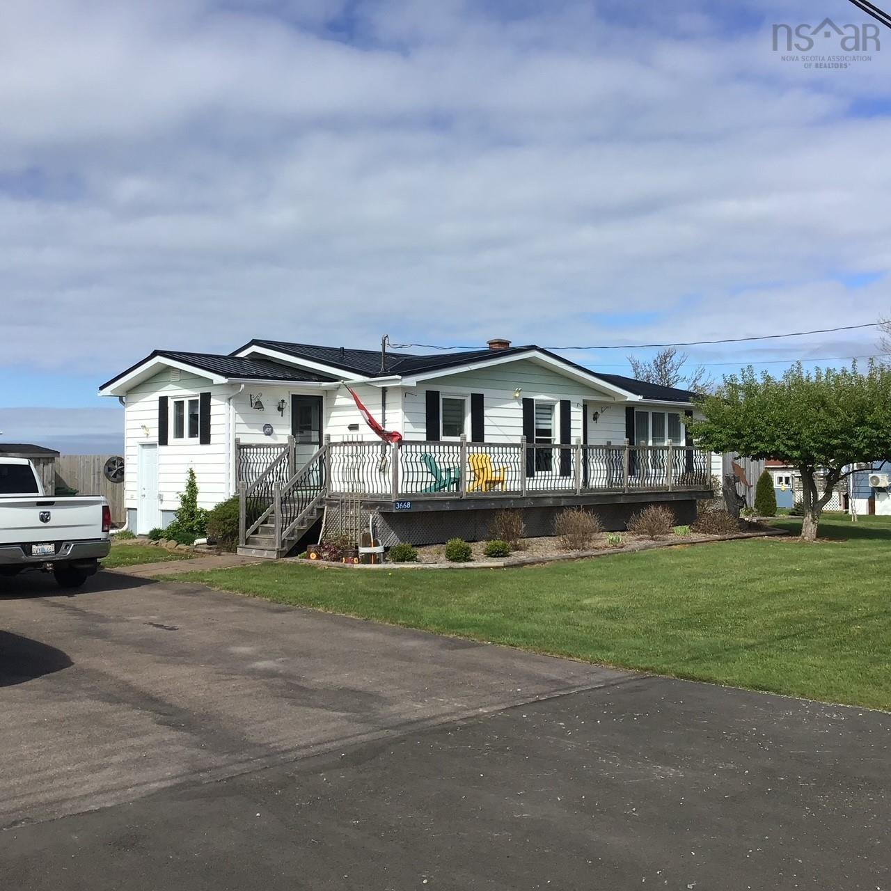 $399,000.00: 3668 Highway 209, Advocate Harbour