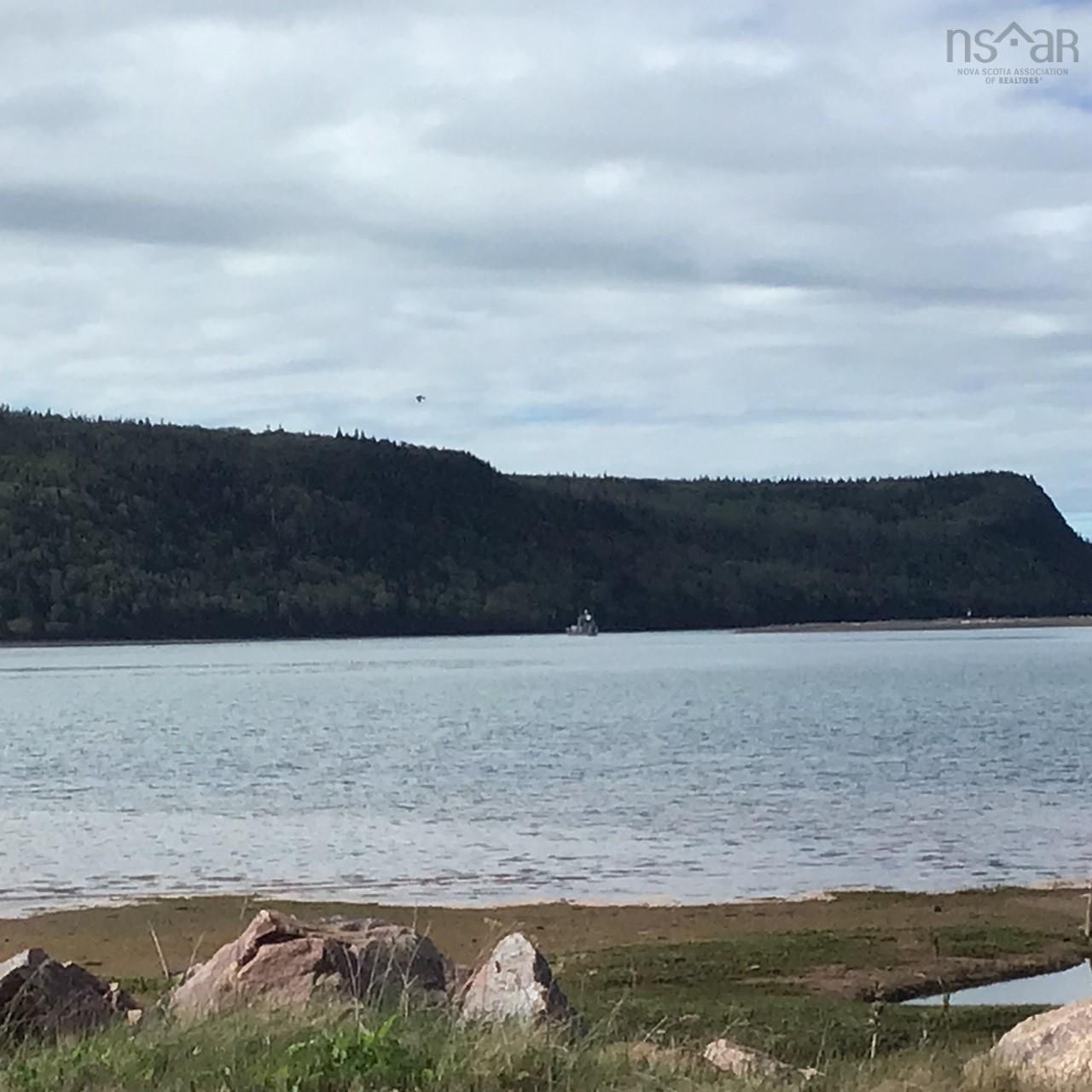 $399,000.00: 3668 Highway 209, Advocate Harbour