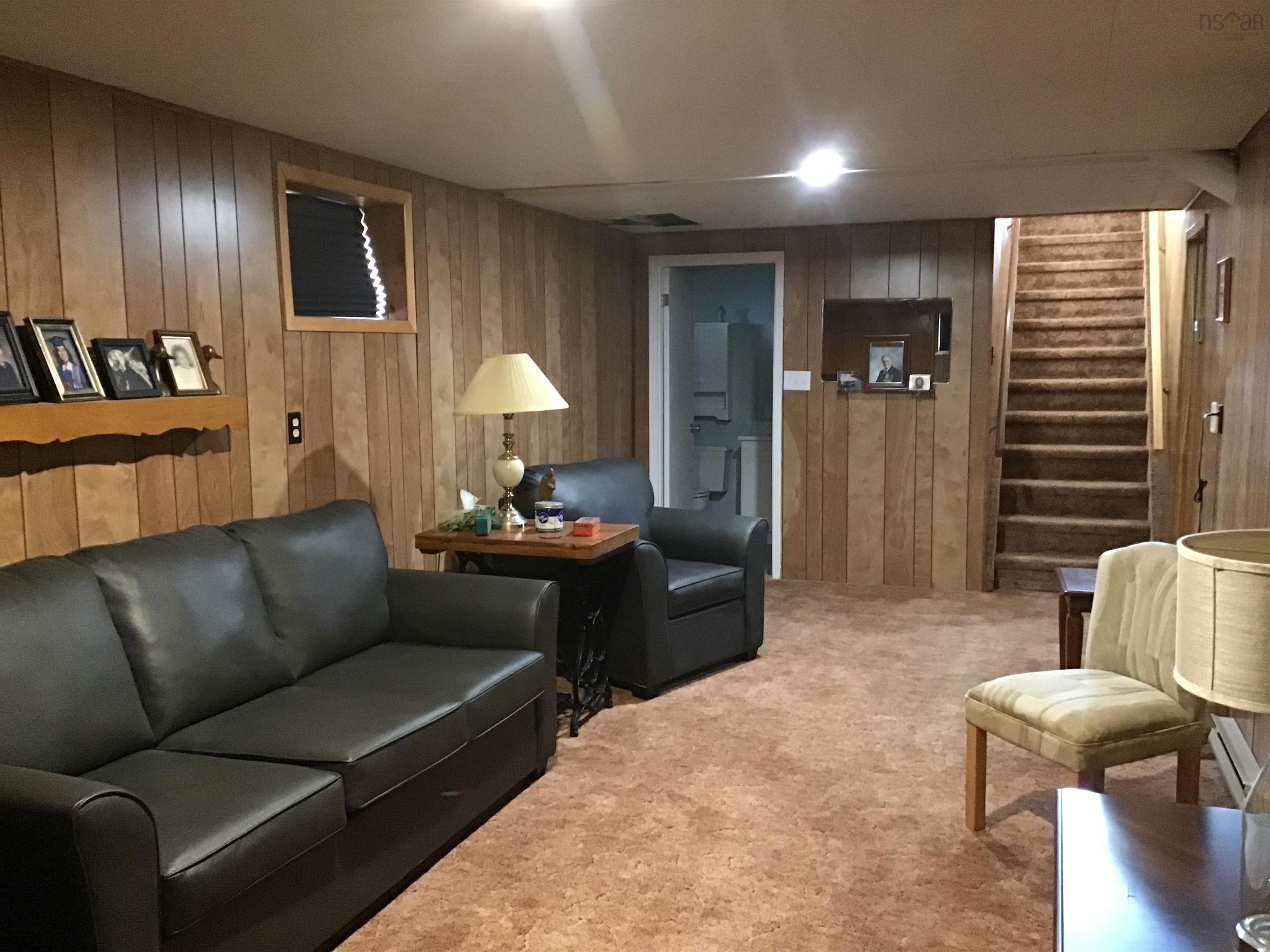 $399,000.00: 3668 Highway 209, Advocate Harbour