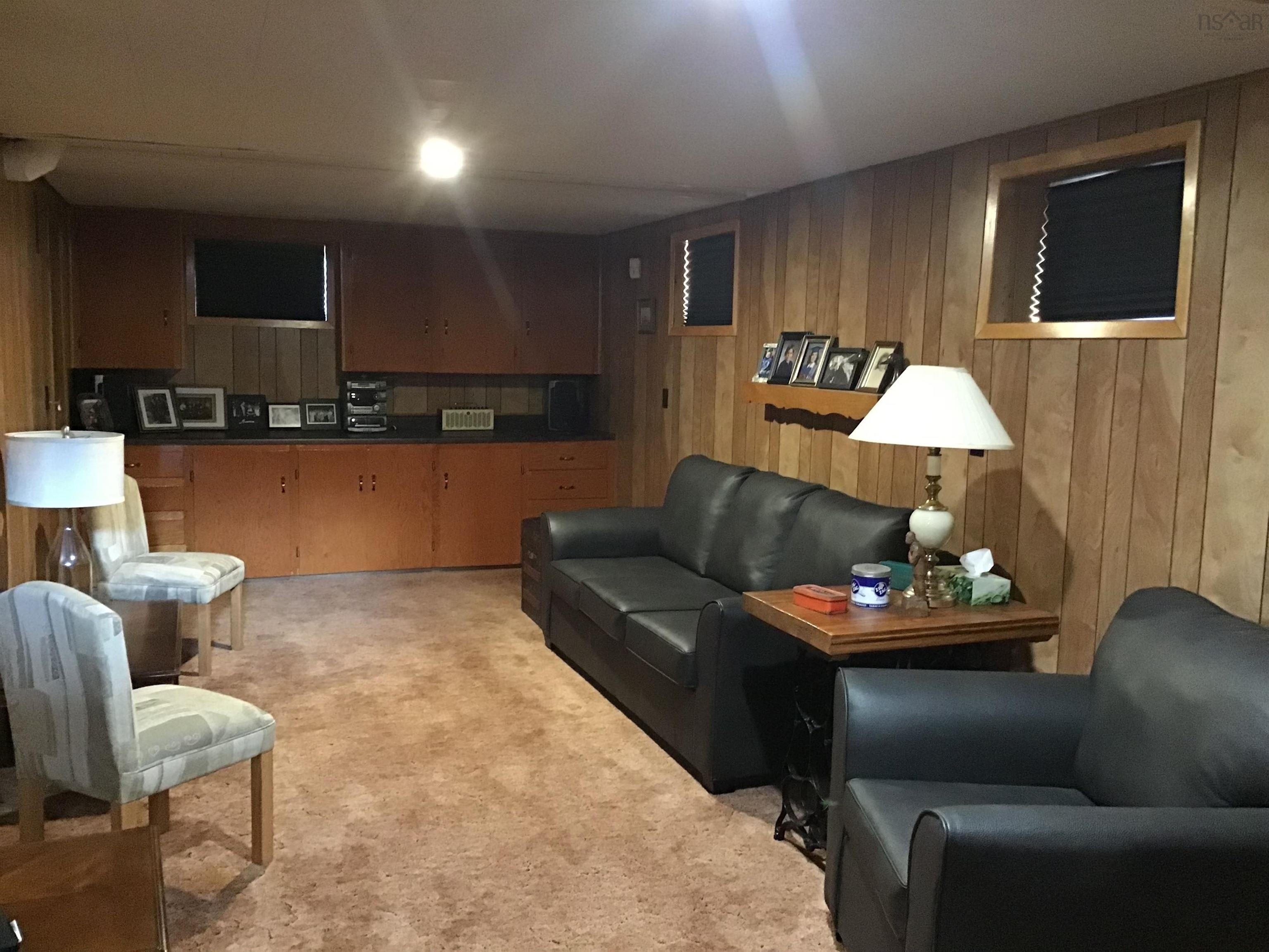 $399,000.00: 3668 Highway 209, Advocate Harbour