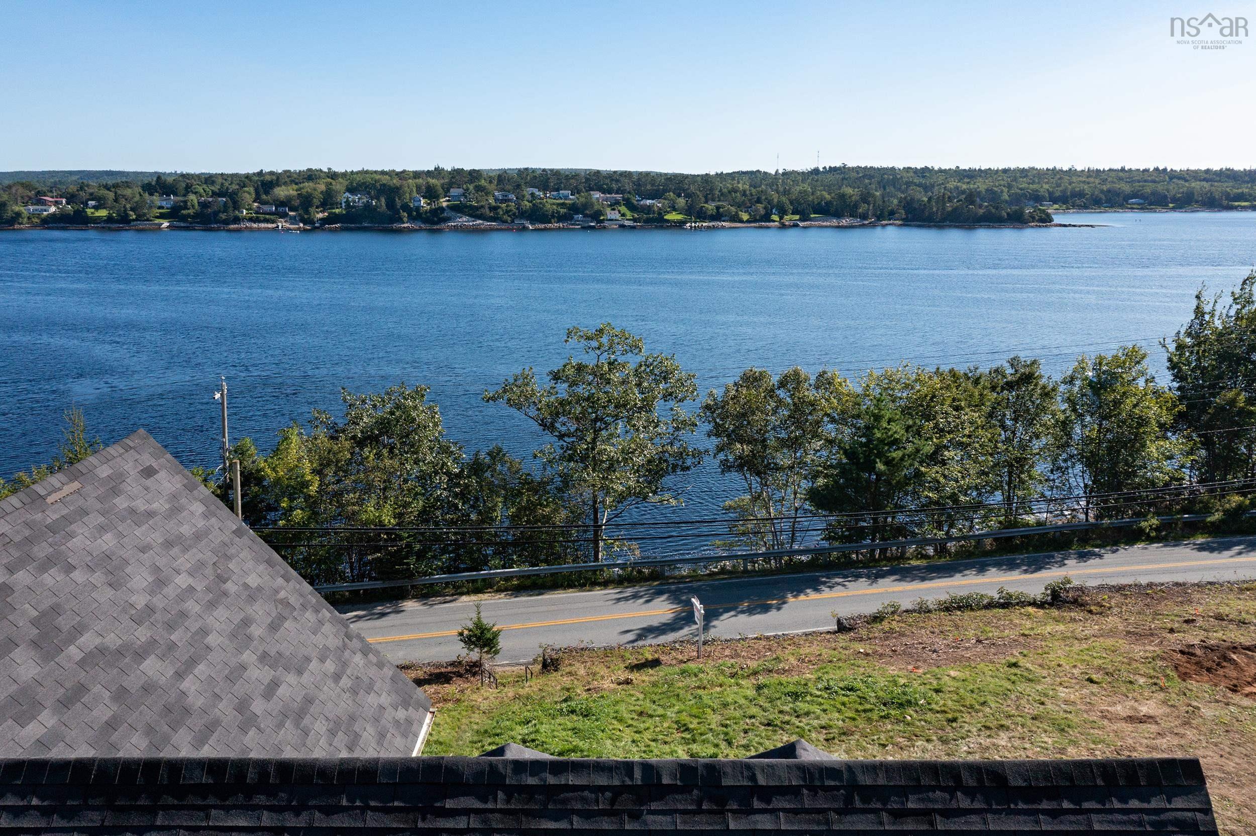 $574,900.00: Lot 6 Shoreline Bluff Lane, Fox Point