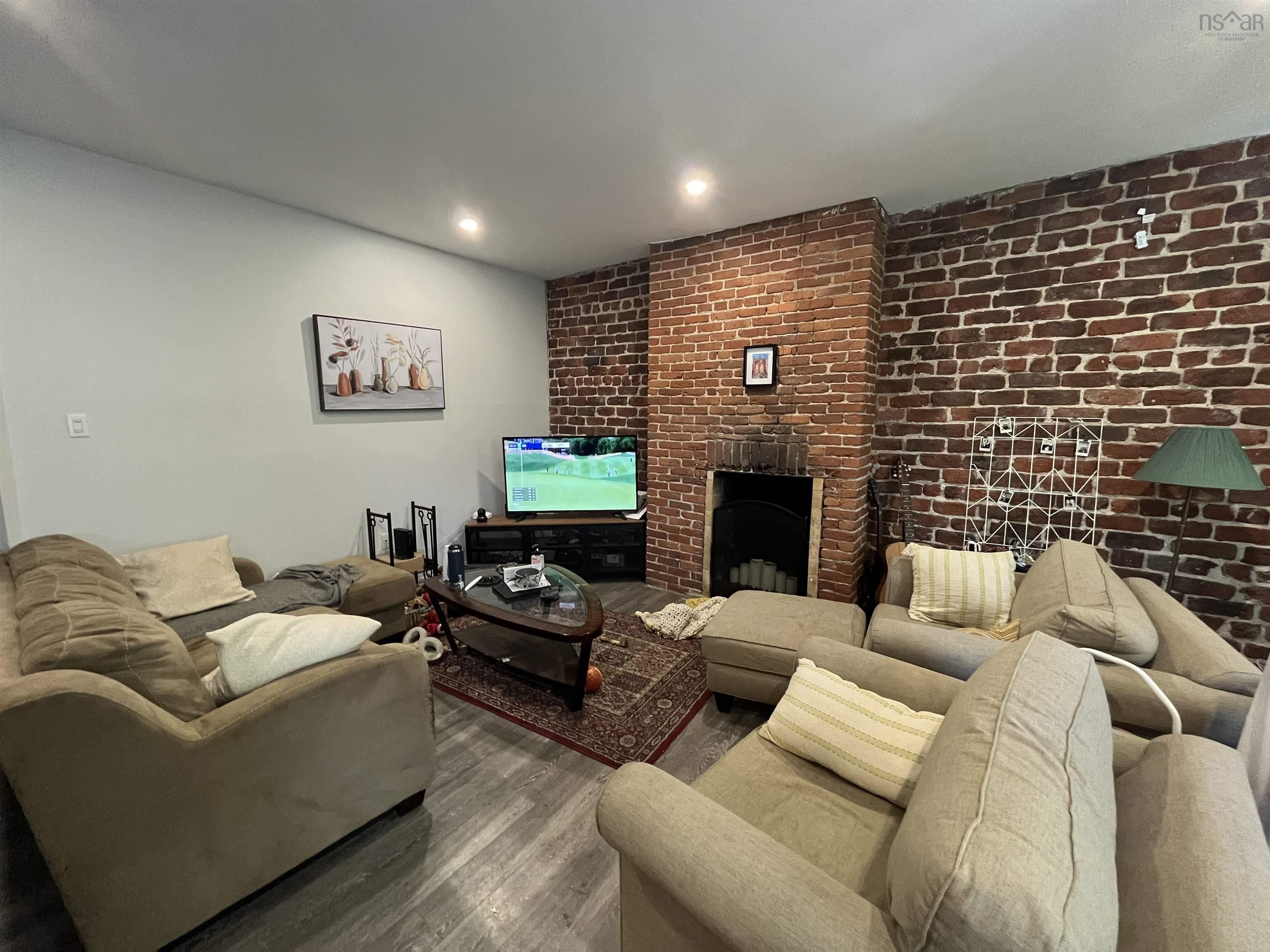$1,349,900.00: 5639 Morris Street, Halifax