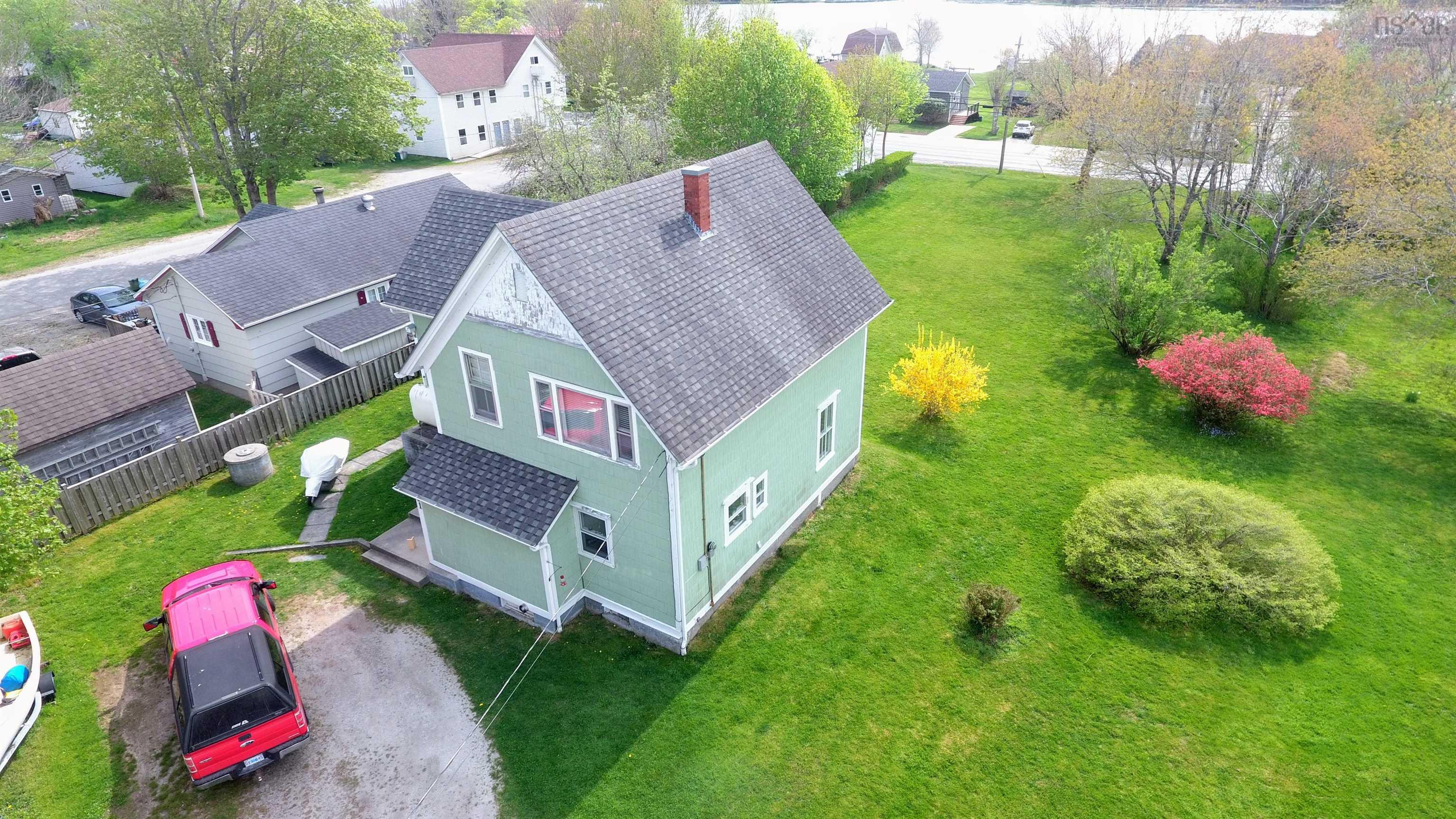 $289,000.00: 211 Mowatt Street, Shelburne