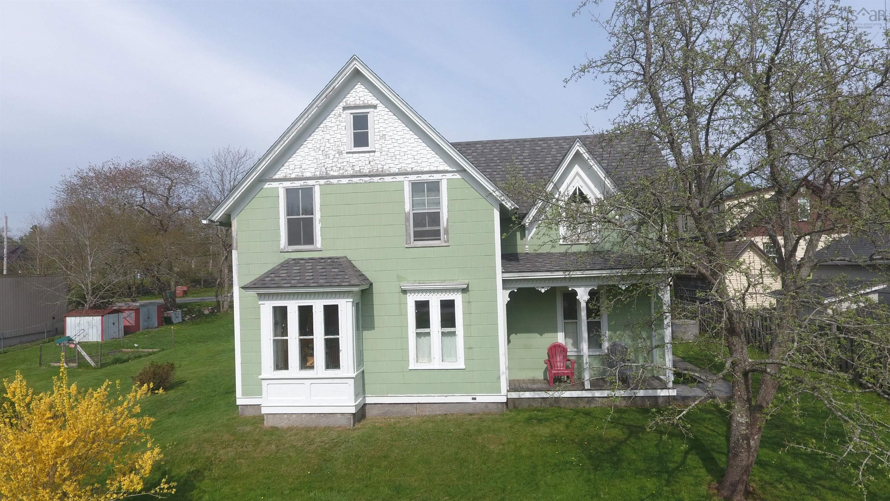 $289,000.00: 211 Mowatt Street, Shelburne