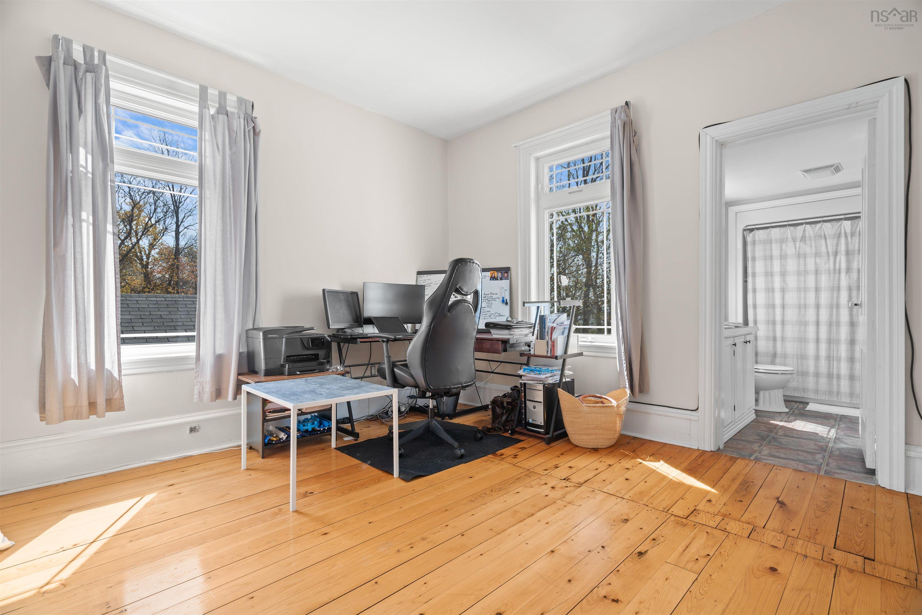 $369,900.00: 165 High Street, Pictou