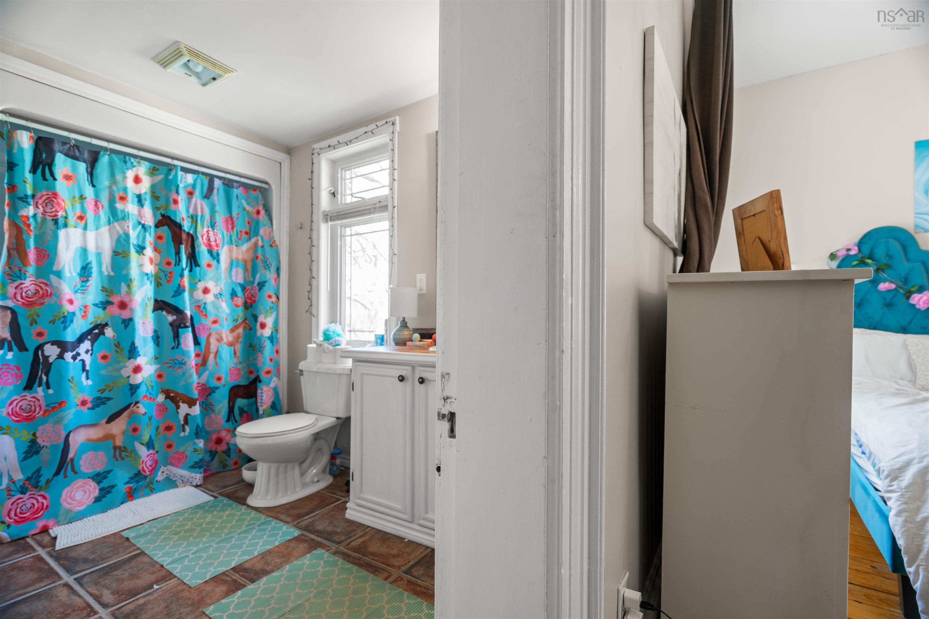 $369,900.00: 165 High Street, Pictou