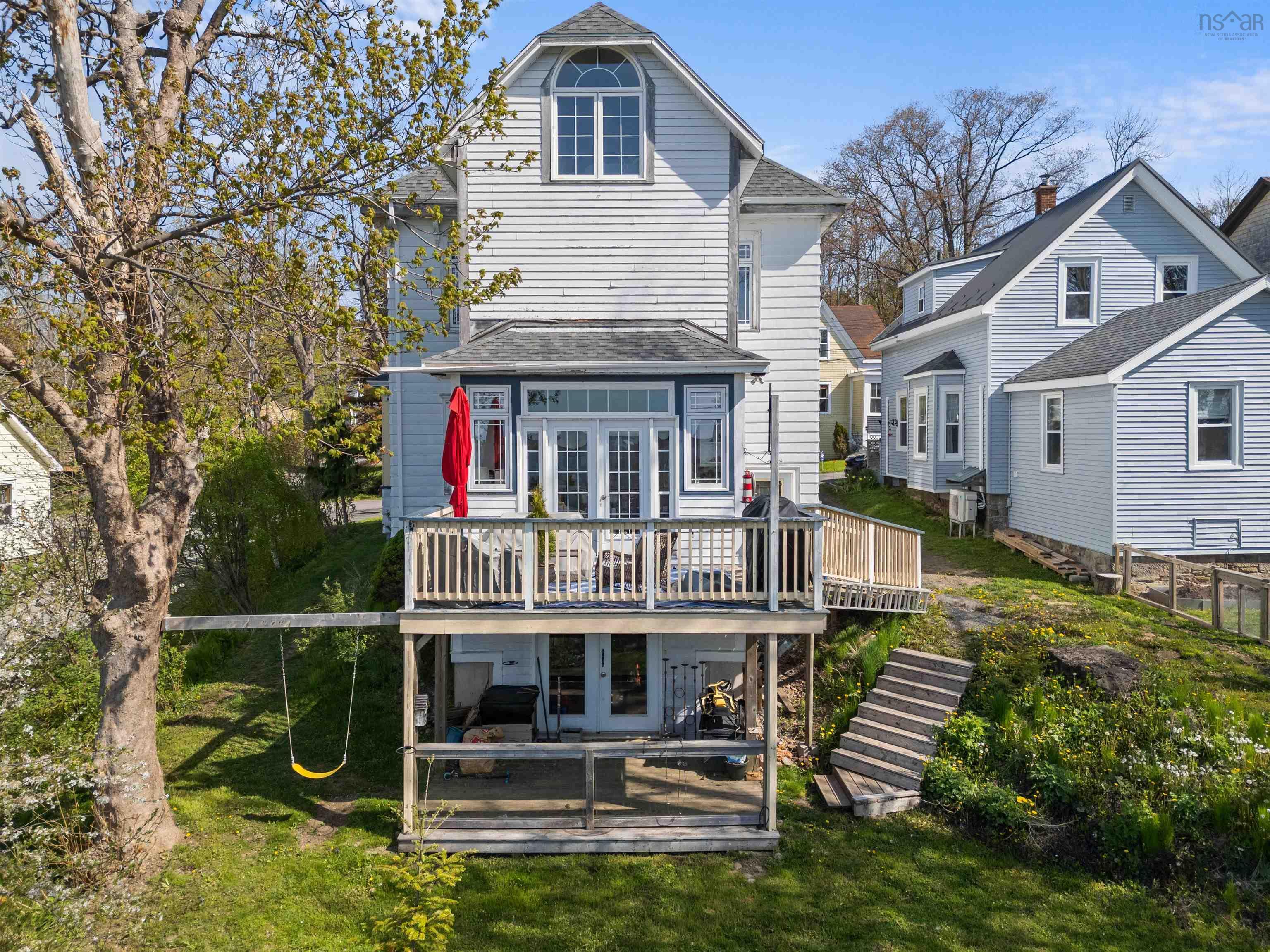 $369,900.00: 165 High Street, Pictou