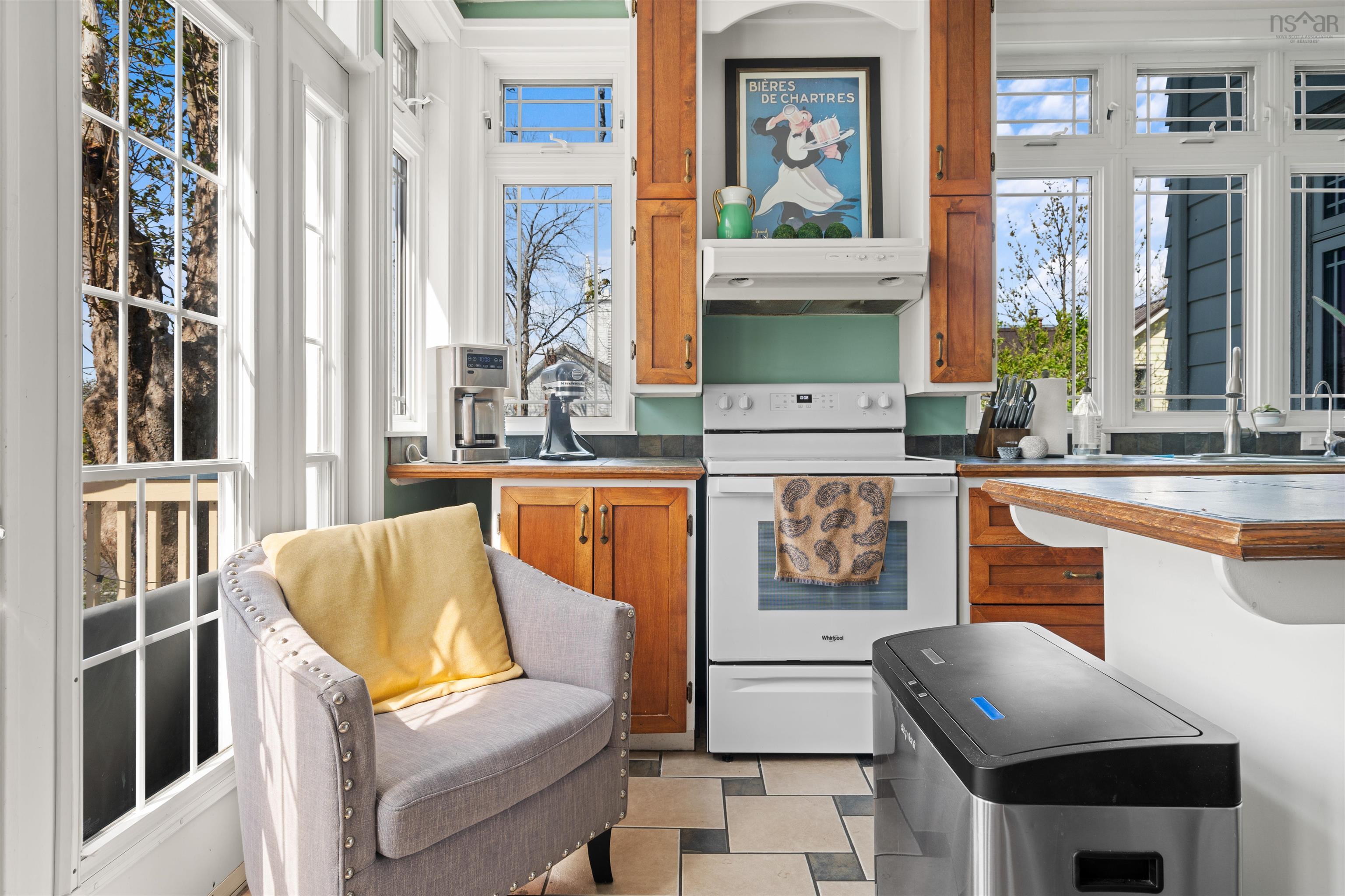 $369,900.00: 165 High Street, Pictou