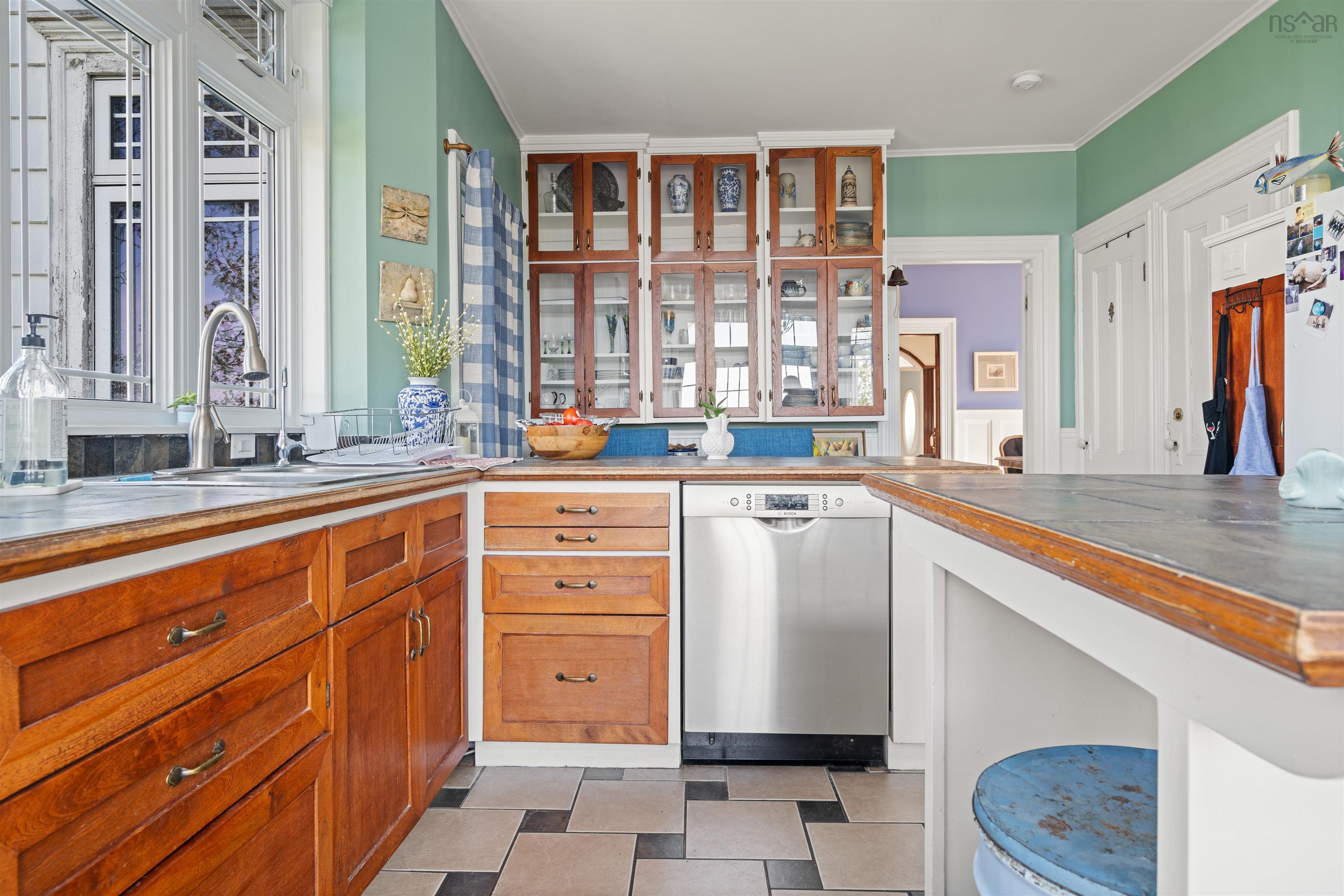 $369,900.00: 165 High Street, Pictou