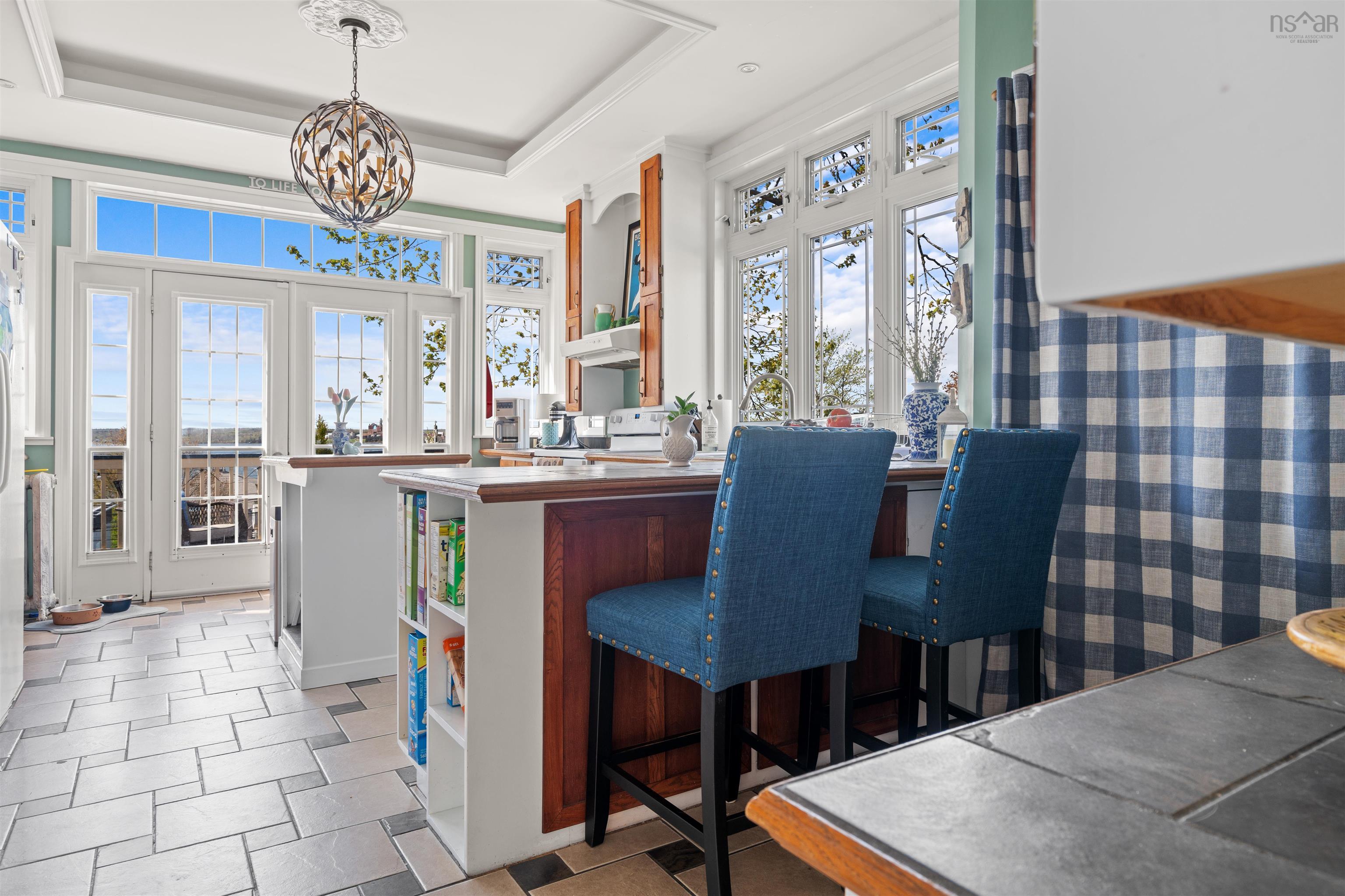 $369,900.00: 165 High Street, Pictou