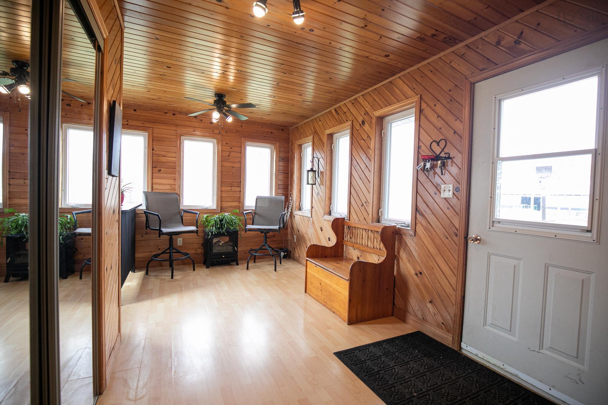 $574,900.00: 1127 Ferry Road, Fox Harbour